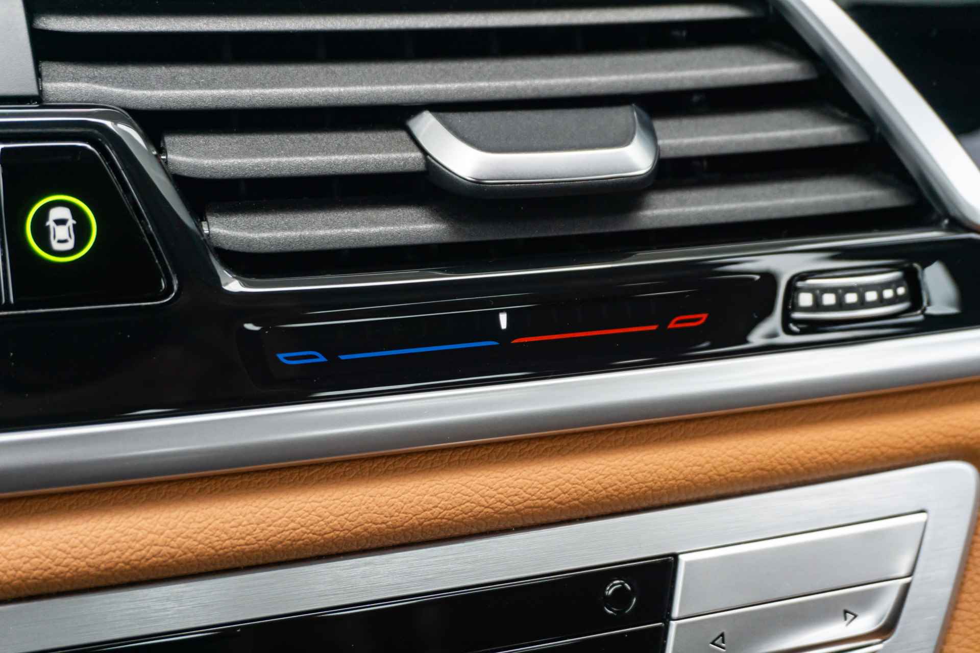 BMW 7 Serie Sedan 750i xDrive High Executive M Sportpakket 21 inch Individual velgen / BMW Head-Up Display / Elektrisch glazen schuif-/kanteldak / Stoelventilatie, voorstoelen - 14/64