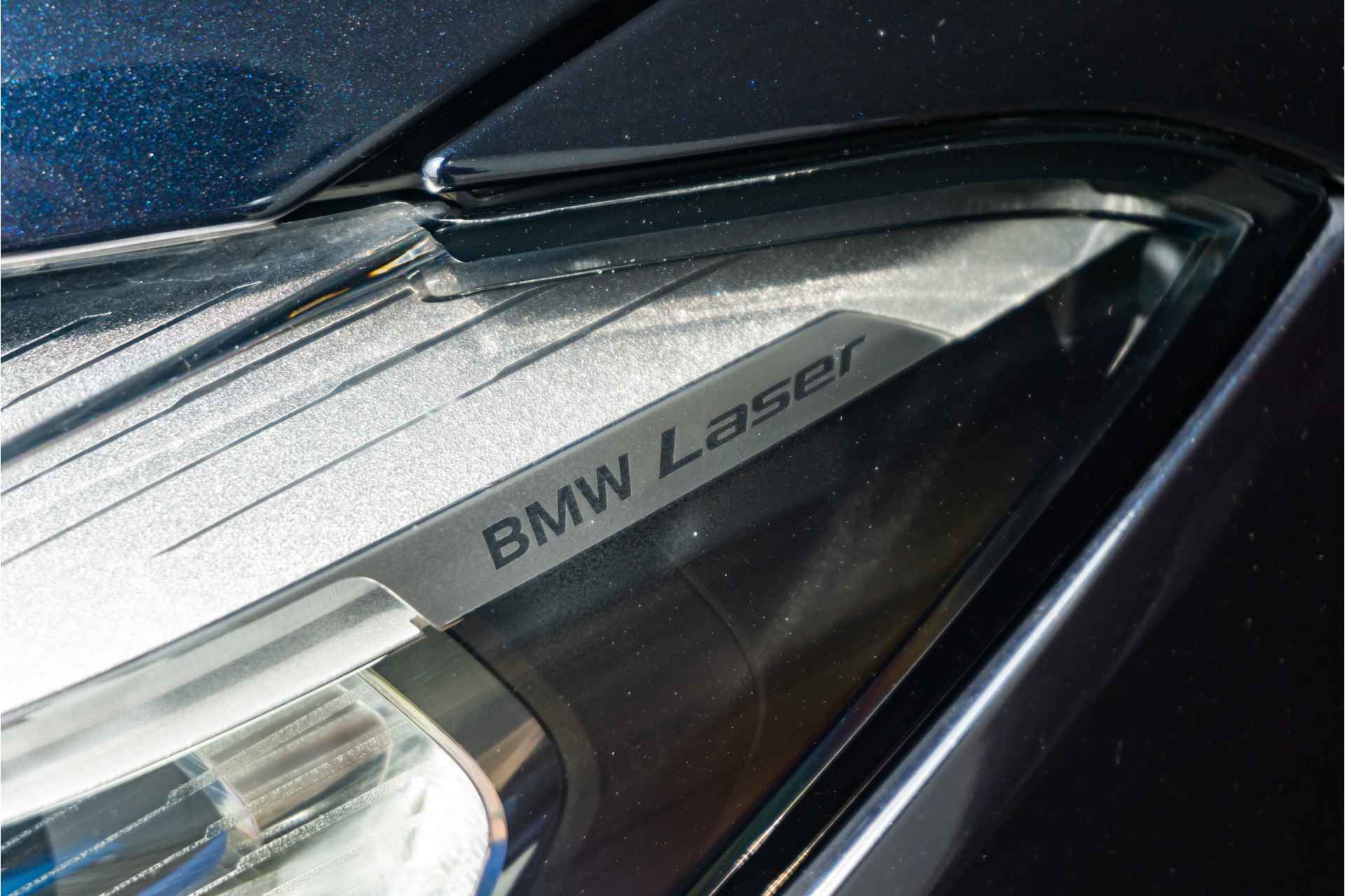 BMW 7 Serie Sedan 750i xDrive High Executive M Sportpakket 21 inch Individual velgen / BMW Head-Up Display / Elektrisch glazen schuif-/kanteldak / Stoelventilatie, voorstoelen - 53/64