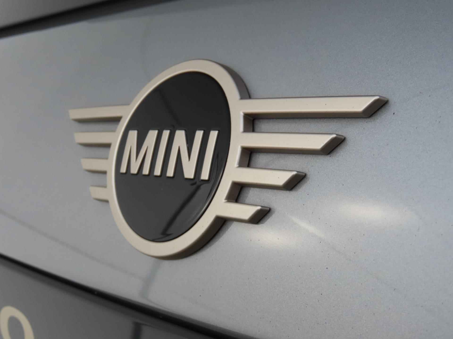 Mini Mini Cooper E Essential XS 40.7 kWh Direct leverbaar !! Uniek !! Nieuw!! - 37/58