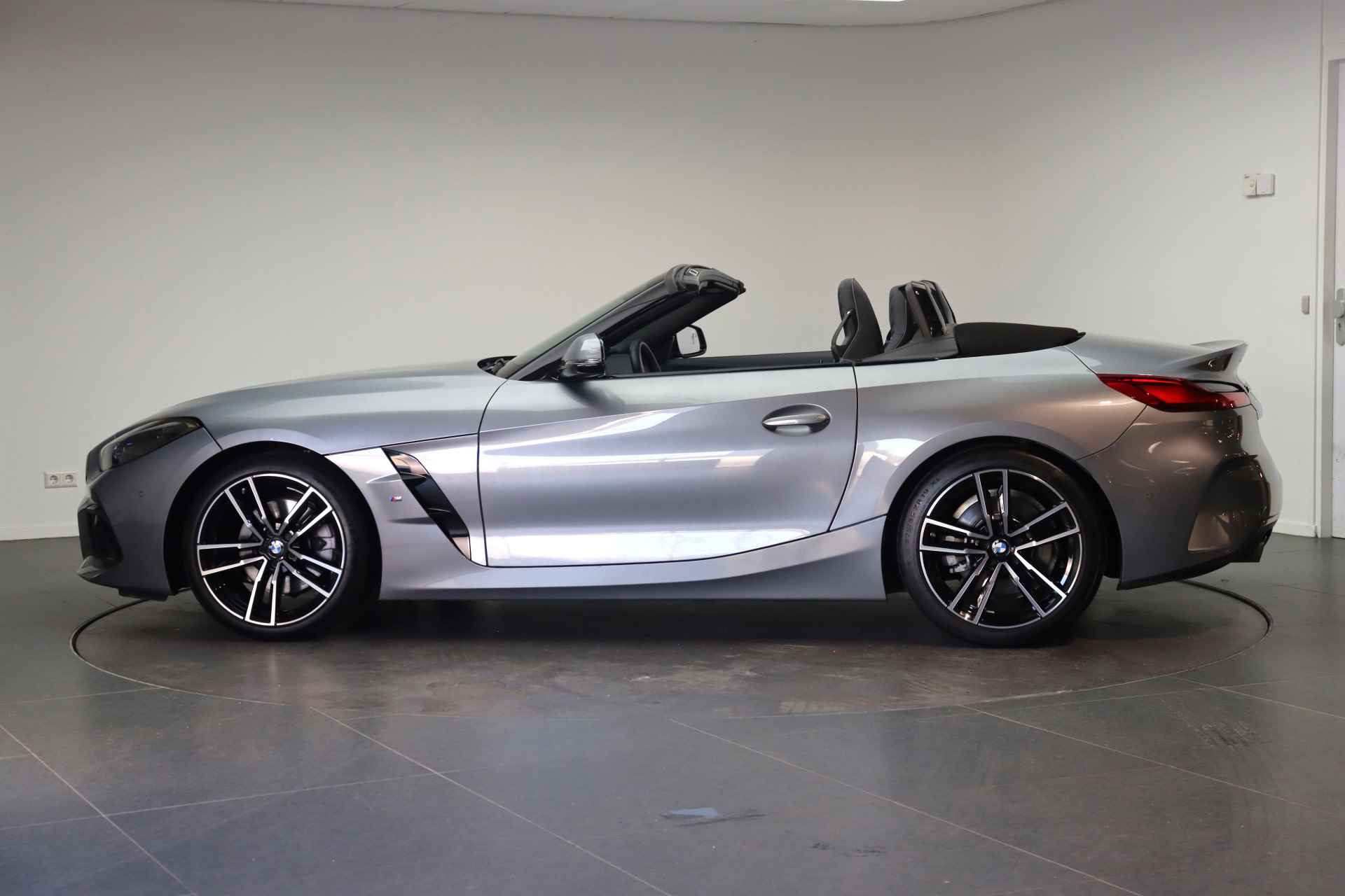 BMW Z4 Roadster sDrive20i High Executive M Sport Automaat / Adaptieve LED / M Sportstoelen / Comfort Access / Stoelverwarming / Parking Assistant / M Sportonderstel - 4/23