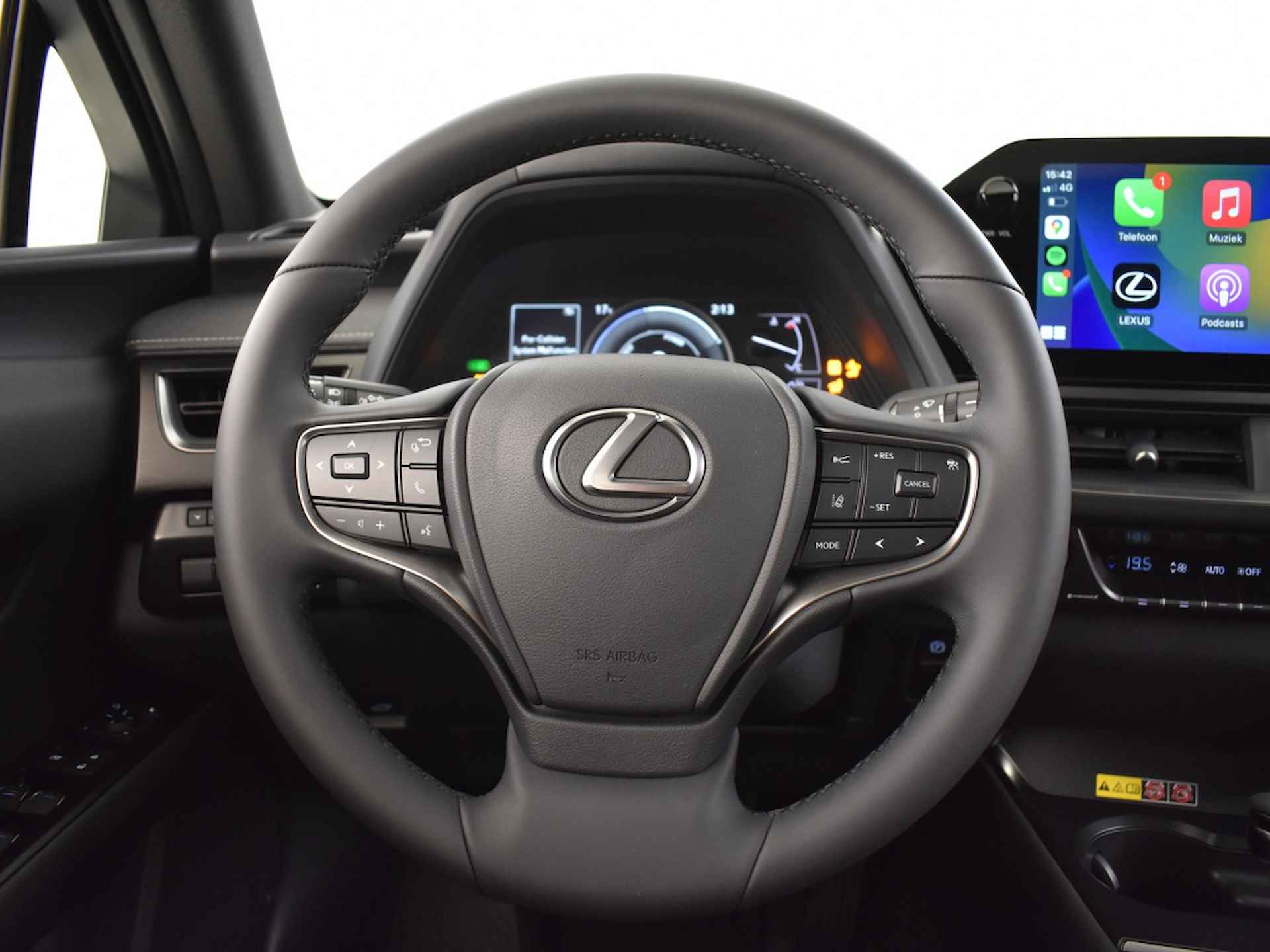 Lexus UX 250h Executive Line | Open dak | NETTODEAL - 27/37