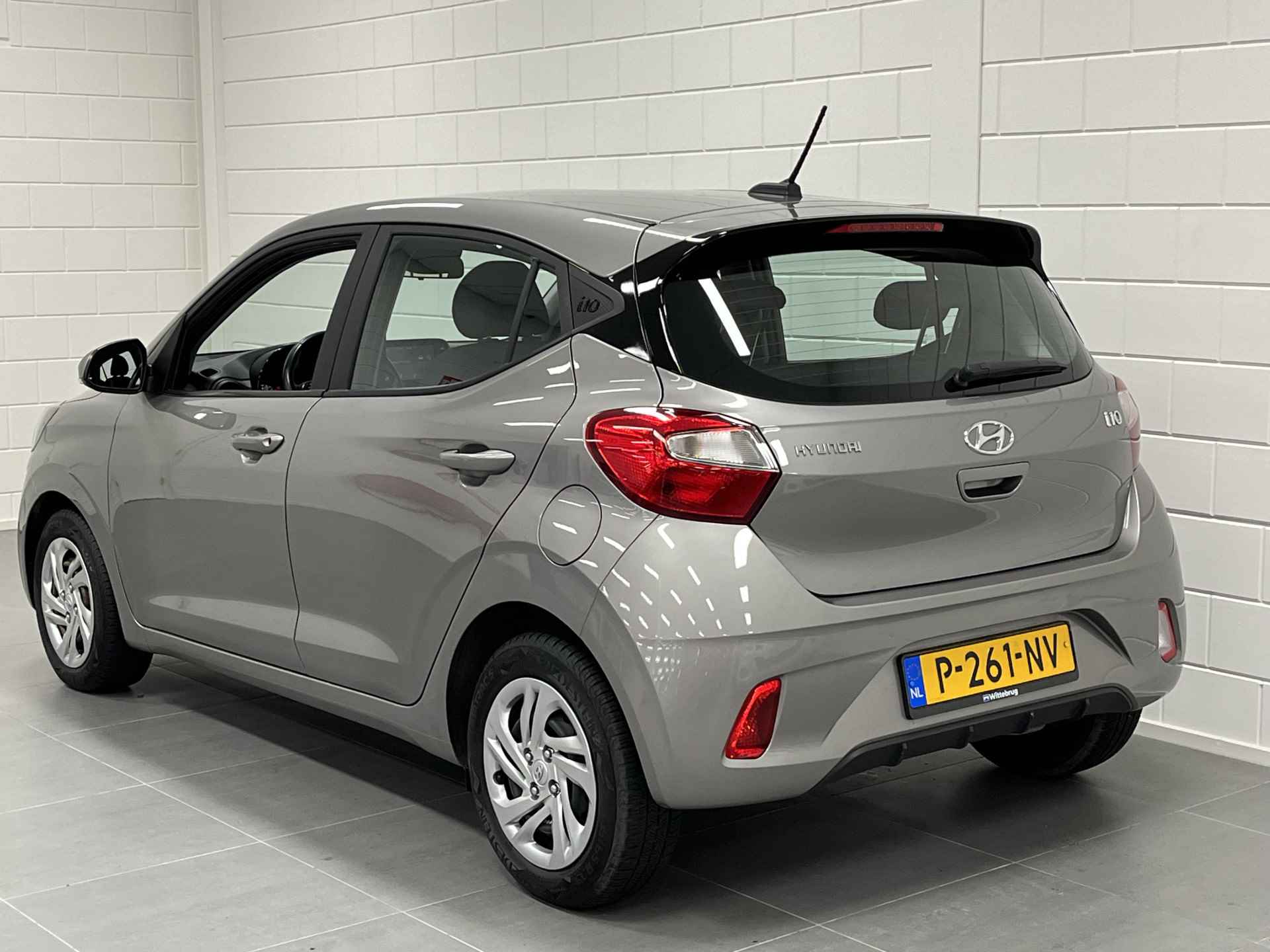 Hyundai i10 1.0 Comfort APPLE CARPLAY / ANDROID AUTO NAVIGATIE | AIRCO |  CRUISE CONTROL - 10/40