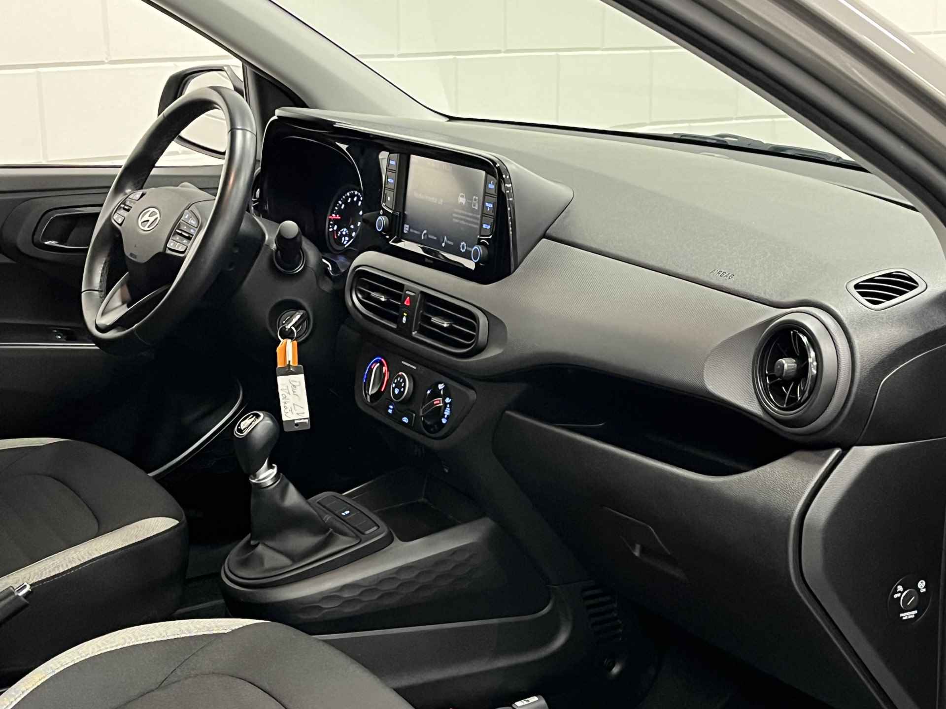 Hyundai i10 1.0 Comfort APPLE CARPLAY / ANDROID AUTO NAVIGATIE | AIRCO |  CRUISE CONTROL - 13/40