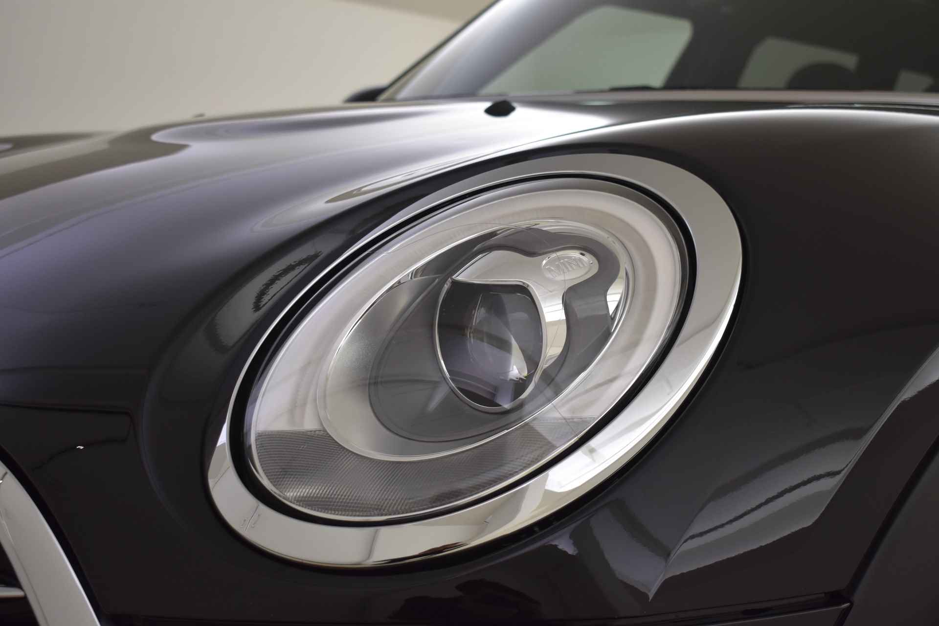 MINI Clubman Cooper Chili / Panoramadak / PDC achter / LED / Comfortstoelen / Cruise Control / Getint glas achter / Multifunctioneel stuurwiel - 41/43