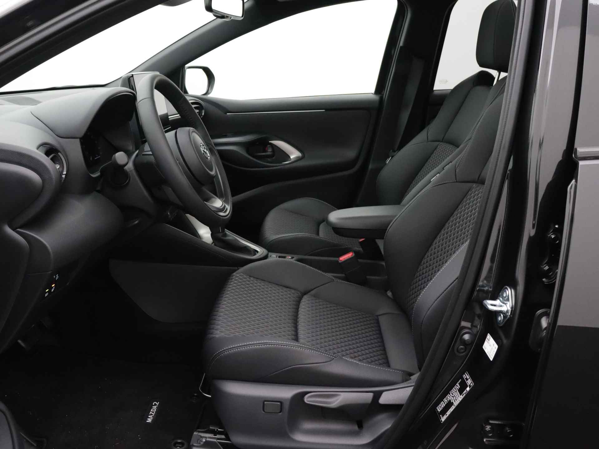 Mazda 2 Hybrid 1.5 Homura Plus | Panoramadak | Camera | Navigatie | Stoelverwarming | Parkeersensoren Voor + Achter | - 16/41