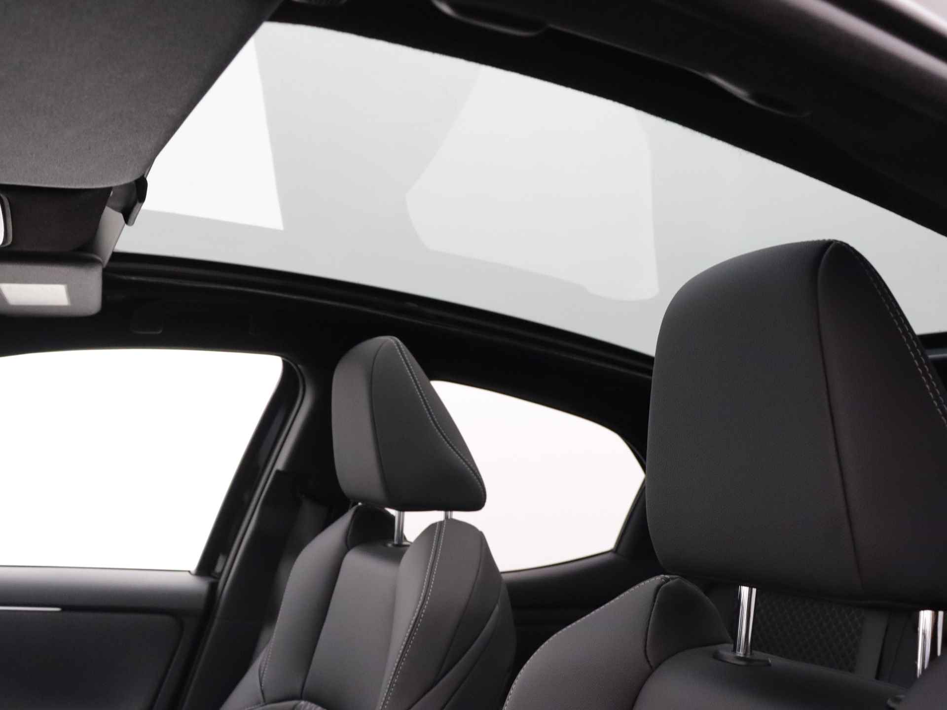 Mazda 2 Hybrid 1.5 Homura Plus | Panoramadak | Camera | Navigatie | Stoelverwarming | Parkeersensoren Voor + Achter | - 18/41