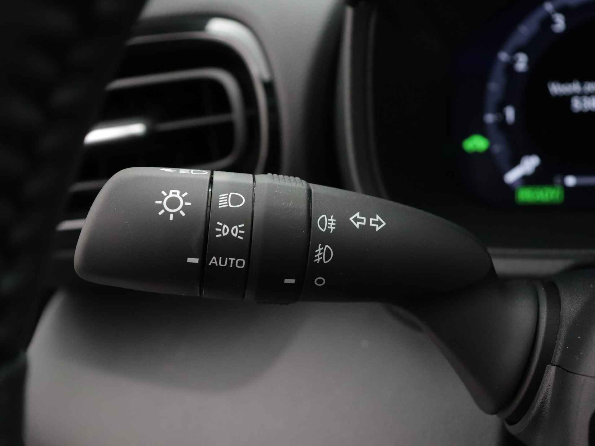 Mazda 2 Hybrid 1.5 Homura Plus | Panoramadak | Camera | Navigatie | Stoelverwarming | Parkeersensoren Voor + Achter | - 21/41