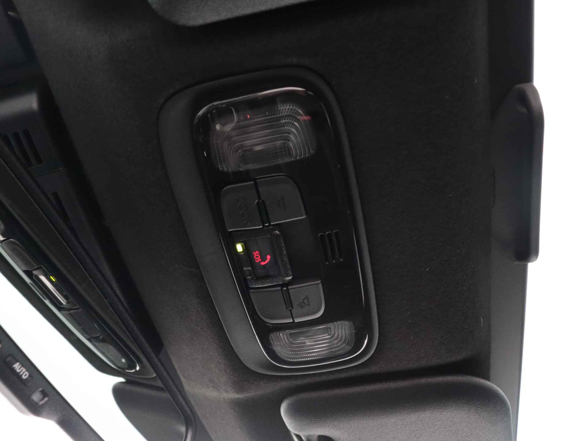 Mazda 2 Hybrid 1.5 Homura Plus | Panoramadak | Camera | Navigatie | Stoelverwarming | Parkeersensoren Voor + Achter | - 28/41