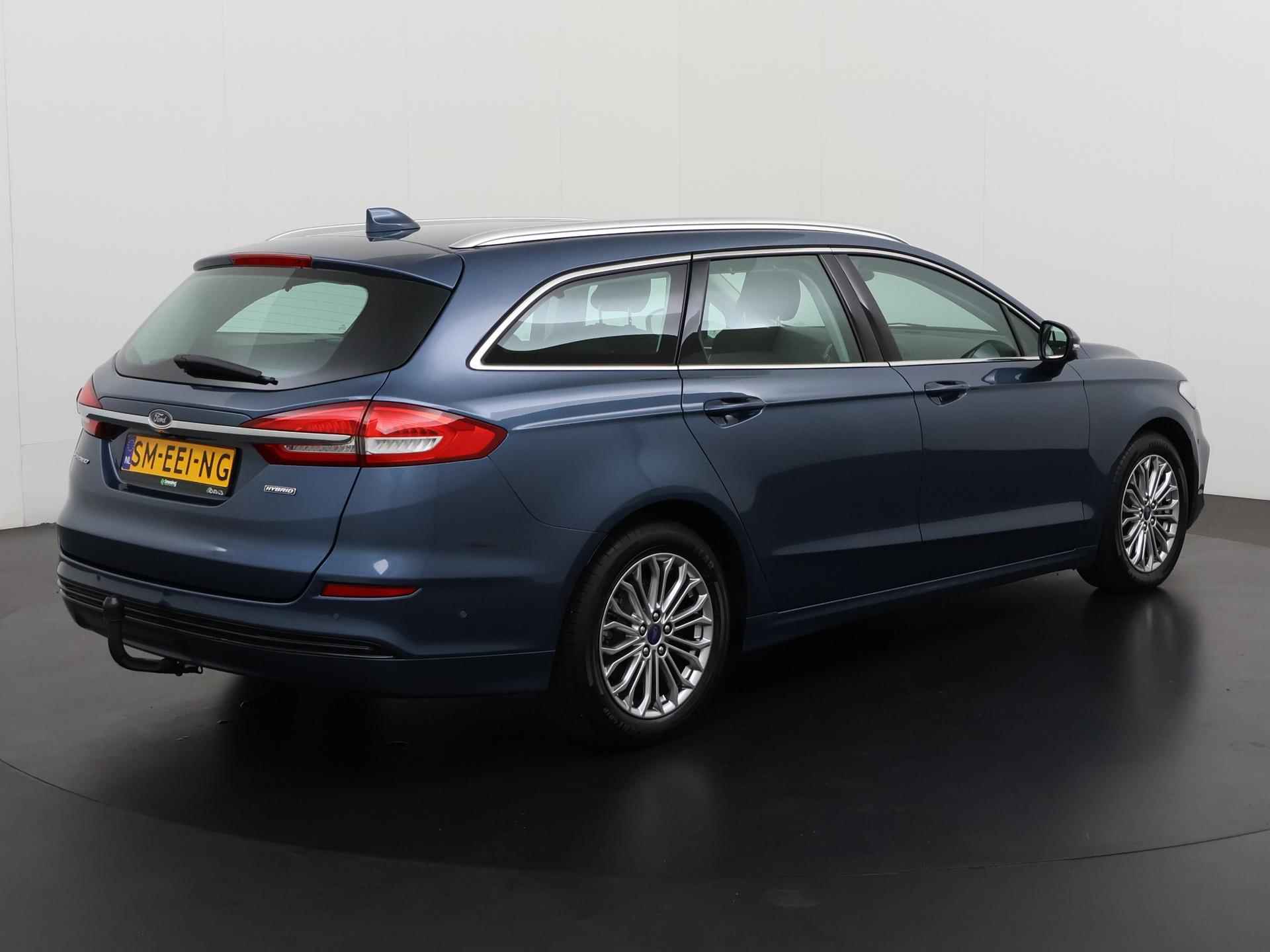 Ford Mondeo Wagon 2.0 IVCT HEV Titanium | Panoramadak | Trekhaak | Stuur & Stoelverwarming | Zondag Open! - 4/40