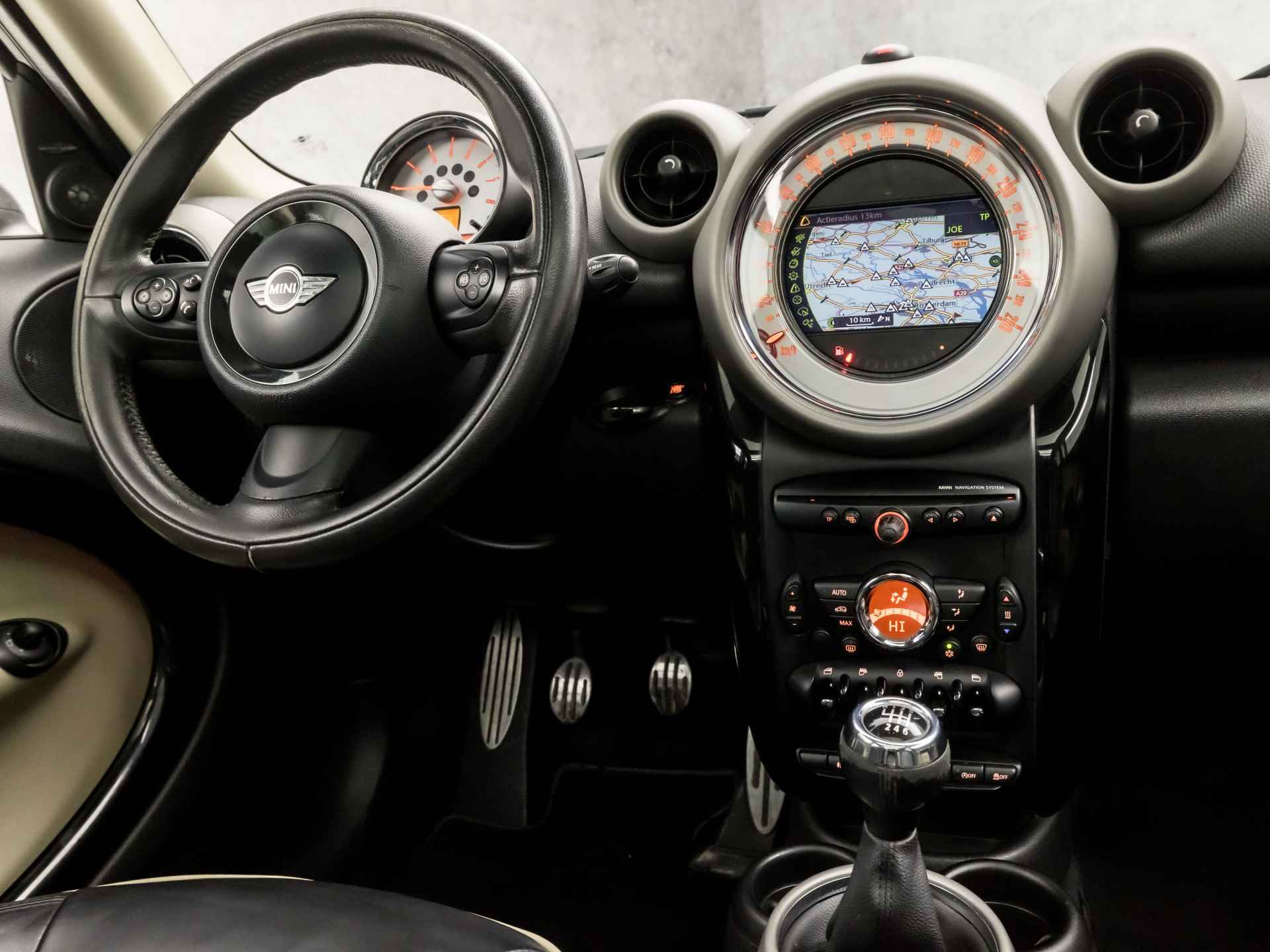 MINI Countryman 1.6 Cooper S 184Pk (PANORAMADAK, NAVIGATIE, CLIMATE, HARMAN/KARDON, XENON, LEDEREN SPORTSTOELEN, GETINT GLAS, CRUISE, PARKEERSENSOREN, NIEUWSTAAT) - 7/33