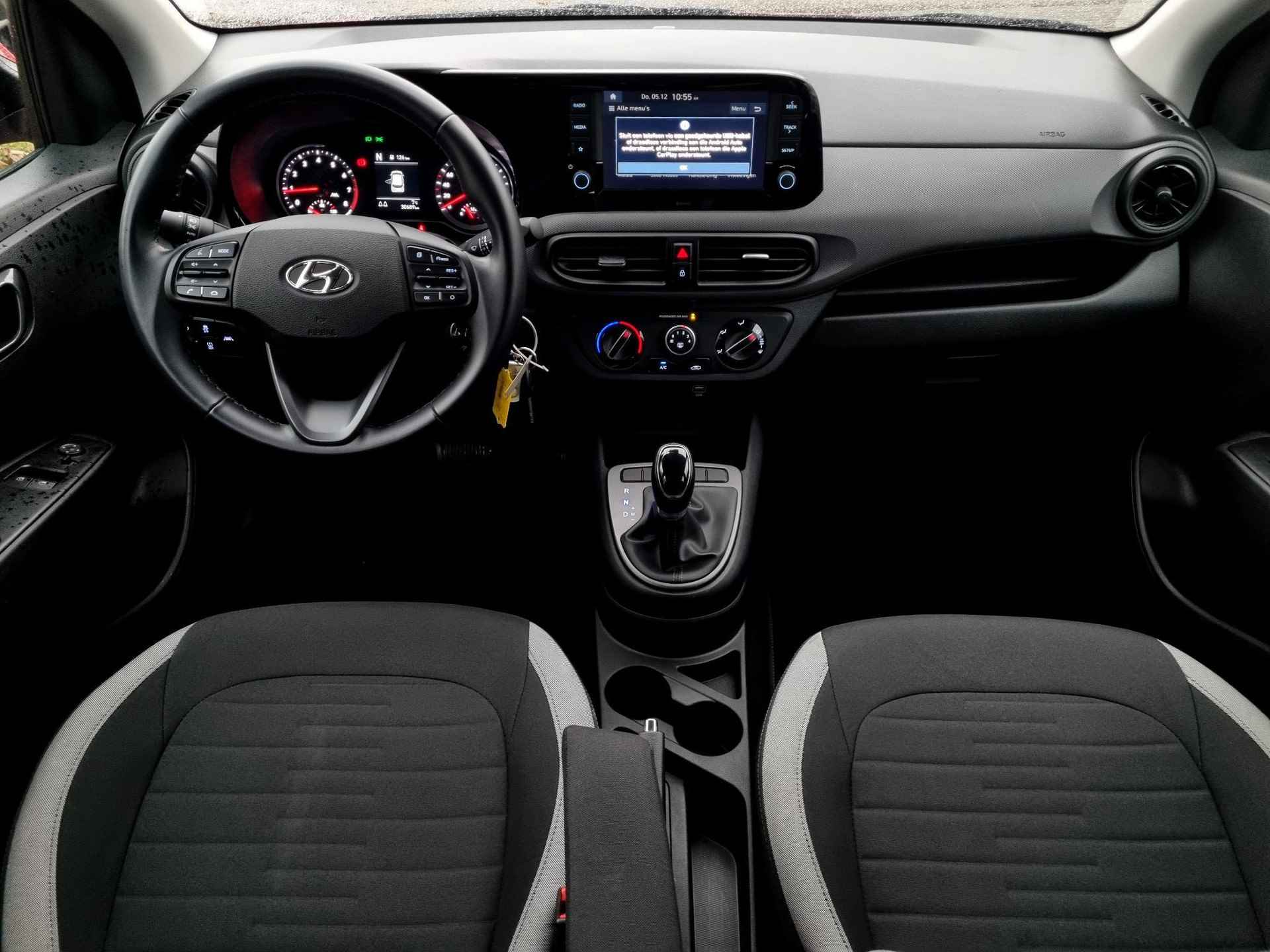 Hyundai i10 1.0 Comfort Automaat / Navigatie via Android Auto/Apple Carplay / Airco / DAB / Cruise Control - 2/40