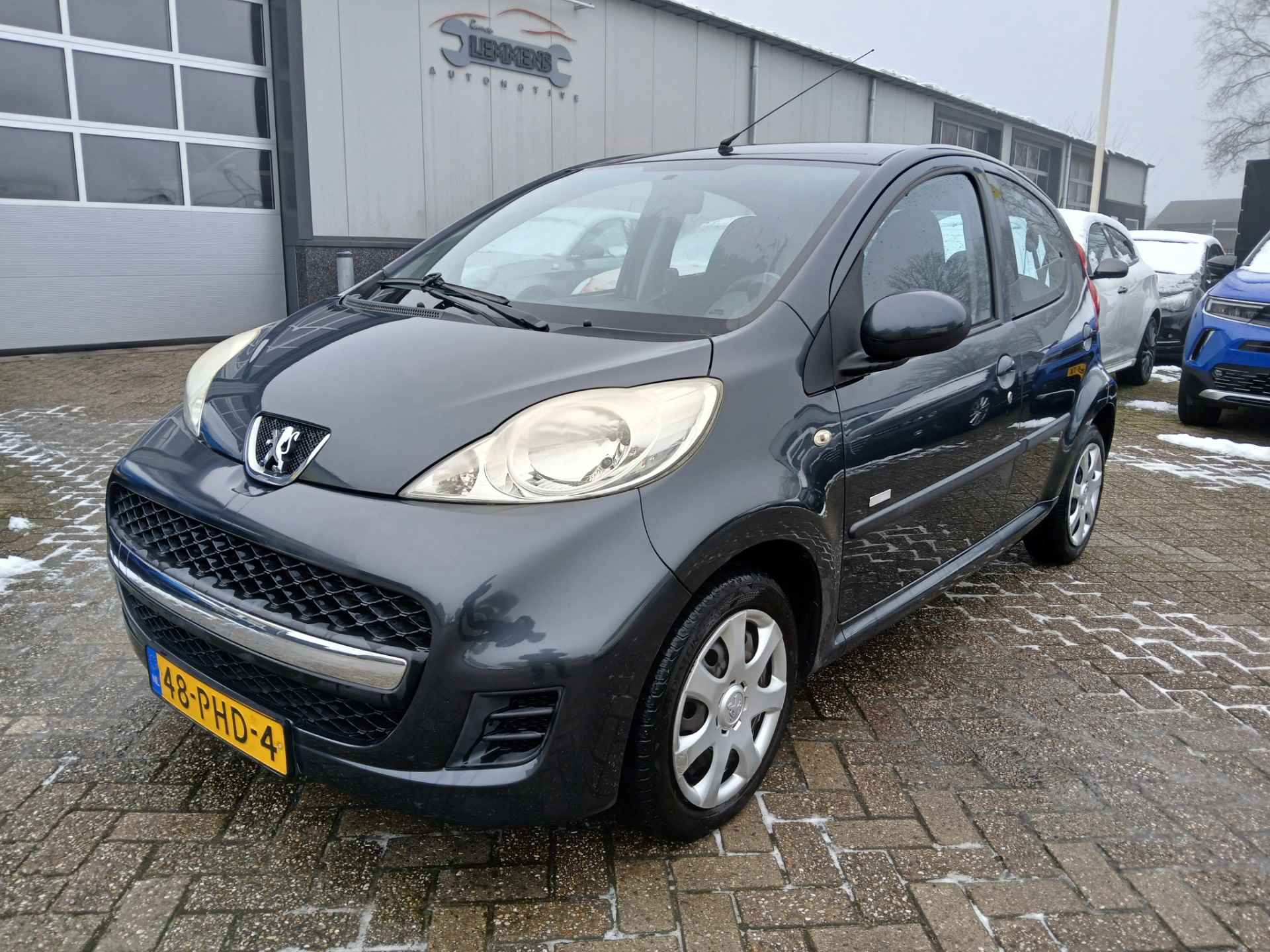 Peugeot 107 1.0-12V Millesim 200 - 5 Deurs - Airco - 3/13