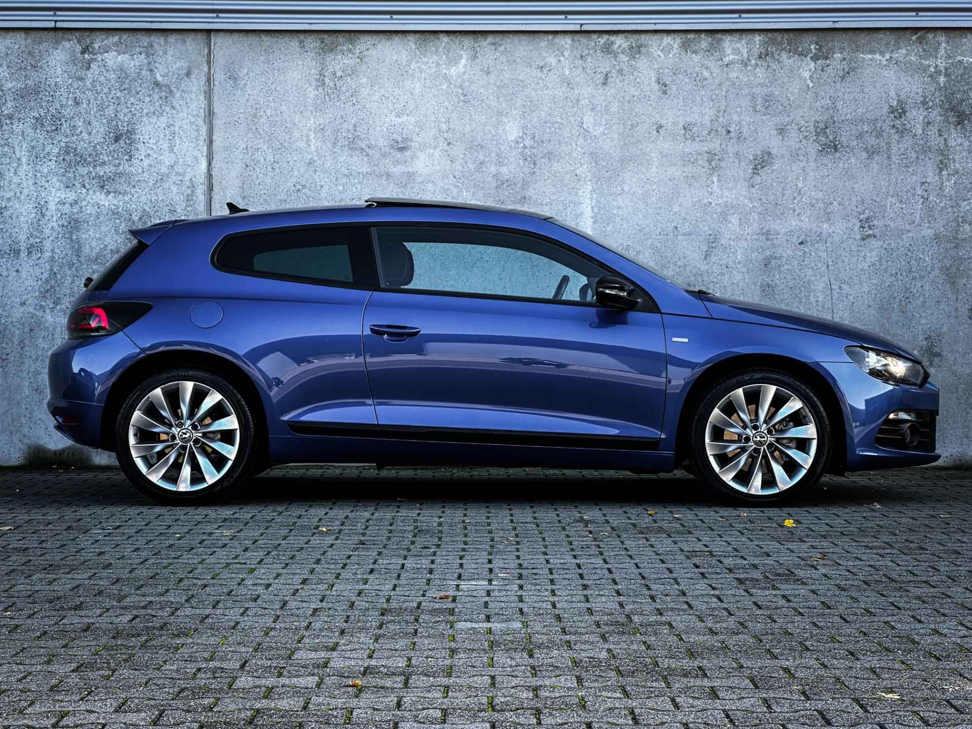 Volkswagen SCIROCCO 1.4 TSI Highline Plus | Panorama | Navi | Clima | Cruise | PDC | Xenon | Super gaaf! | - 13/45