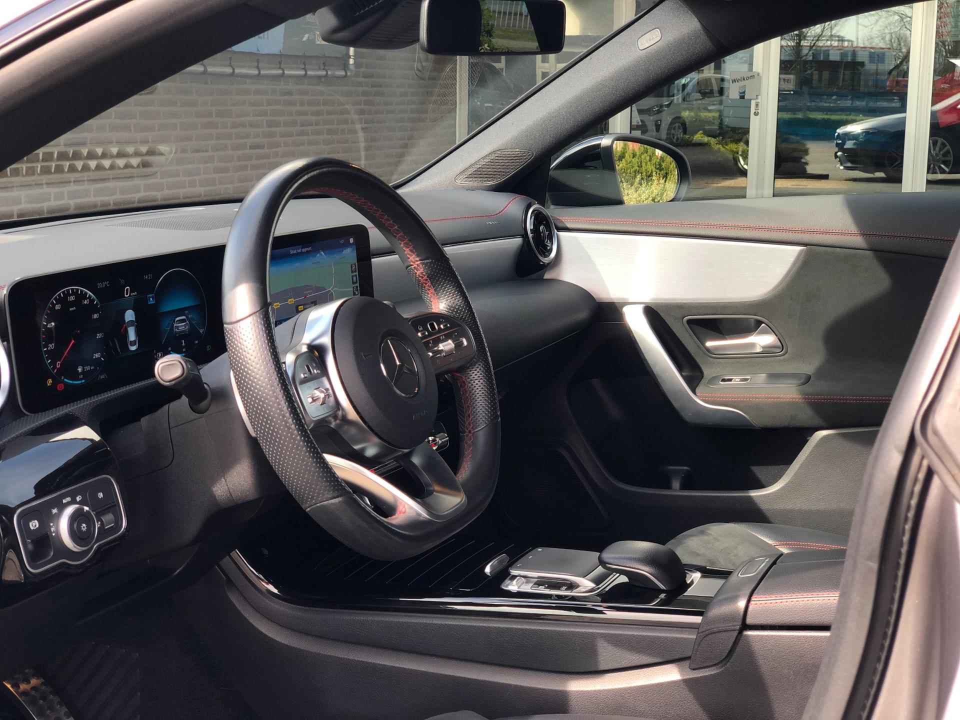 Mercedes-Benz CLA-klasse 200 Advantage AMG/Night Pakket | Virtual Cockpit,Head-up, Navi, Camera, Carplay/Android | Dealeroh. NAP | - 7/66