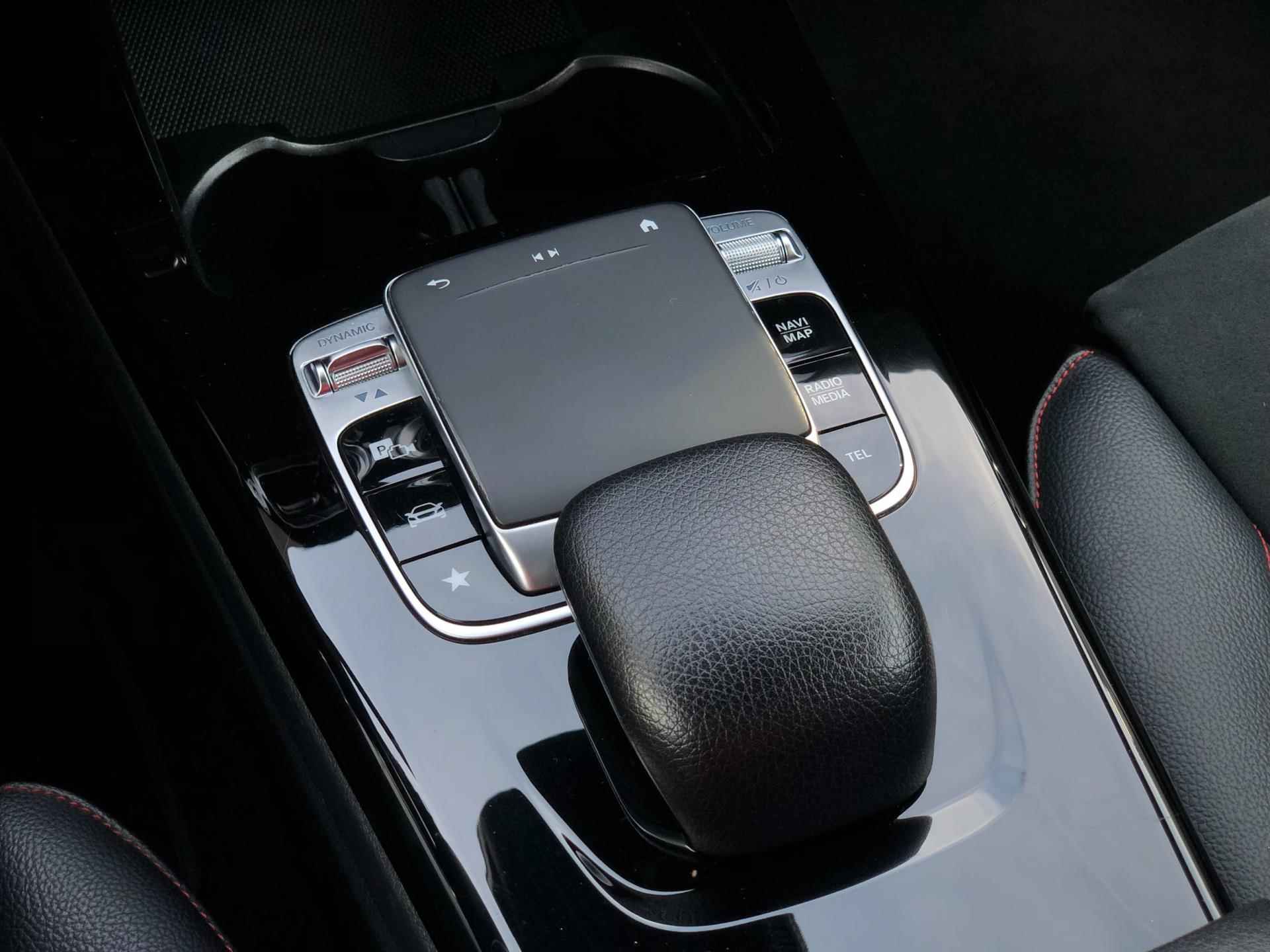 Mercedes-Benz CLA-klasse 200 Advantage AMG/Night Pakket | Virtual Cockpit,Head-up, Navi, Camera, Carplay/Android | Dealeroh. NAP | - 53/66