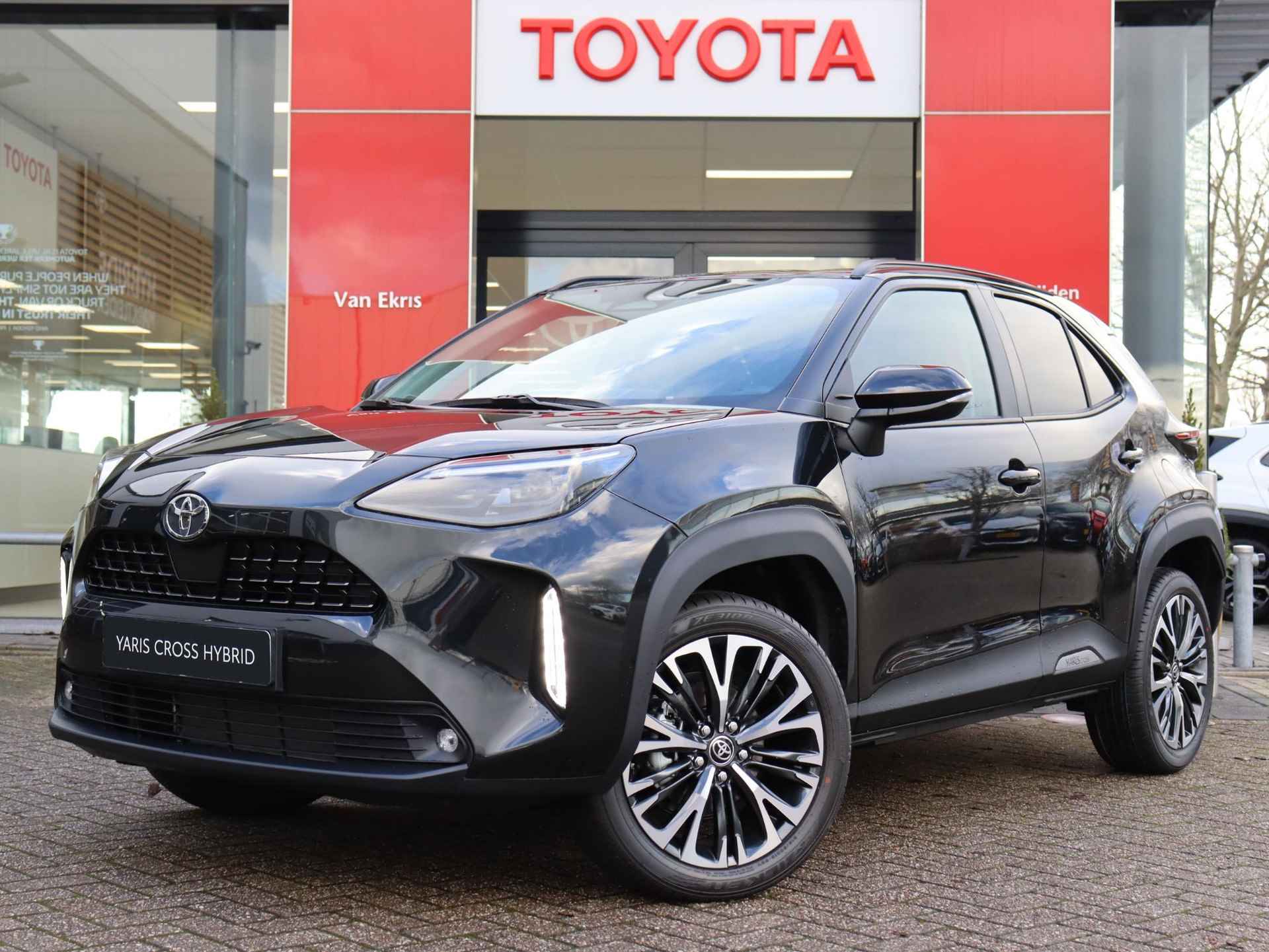 Toyota Yaris Cross 1.5 Hybrid 130 Executive, €2500 VOORDEEL! , NIEUW - 2/40