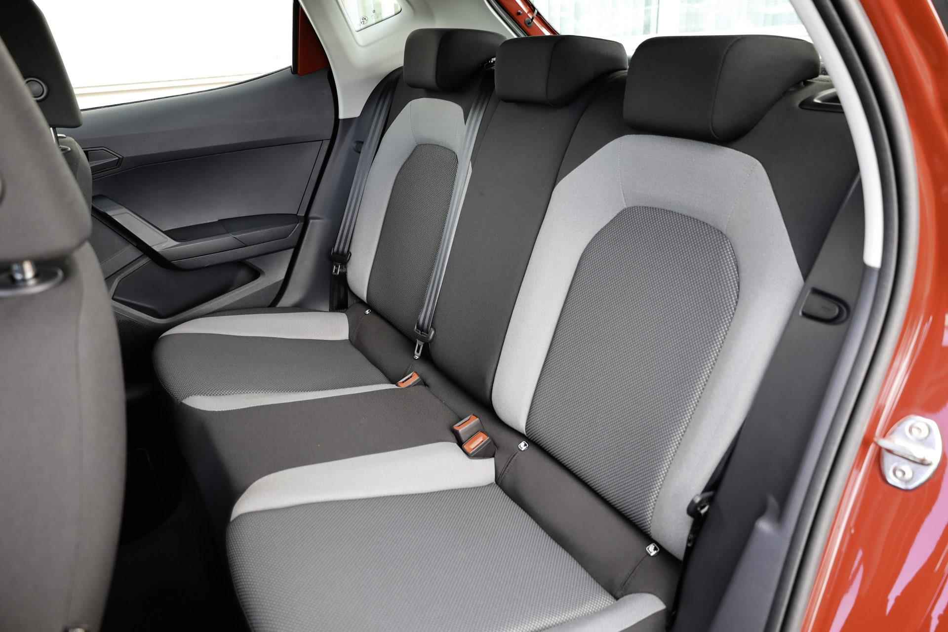 SEAT Ibiza 1.0 TSI 95pk Style | Cruise Control | Airco | Parkeersensoren Achter - 18/39