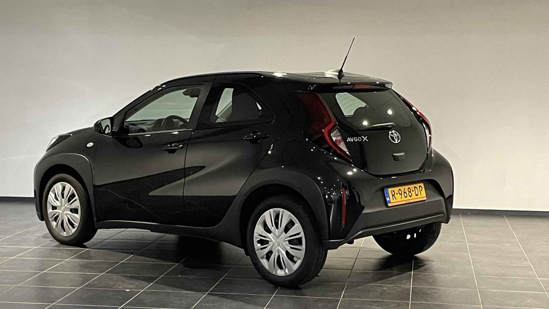 Toyota Aygo X 1.0 VVT-i Play - 3/21