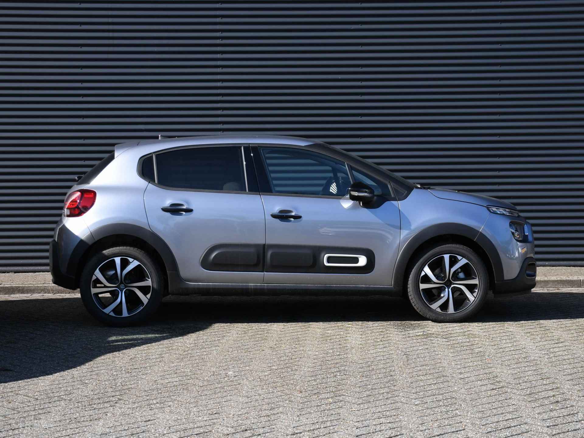 Citroen C3 Max 1.2 PureTech 83pk NAVI | CRUISE | CLIMA | LANE DEPARTURE WARNING | 17''LM | KEYLESS ENTRY | PDC ACHTER + CAMERA - 3/31