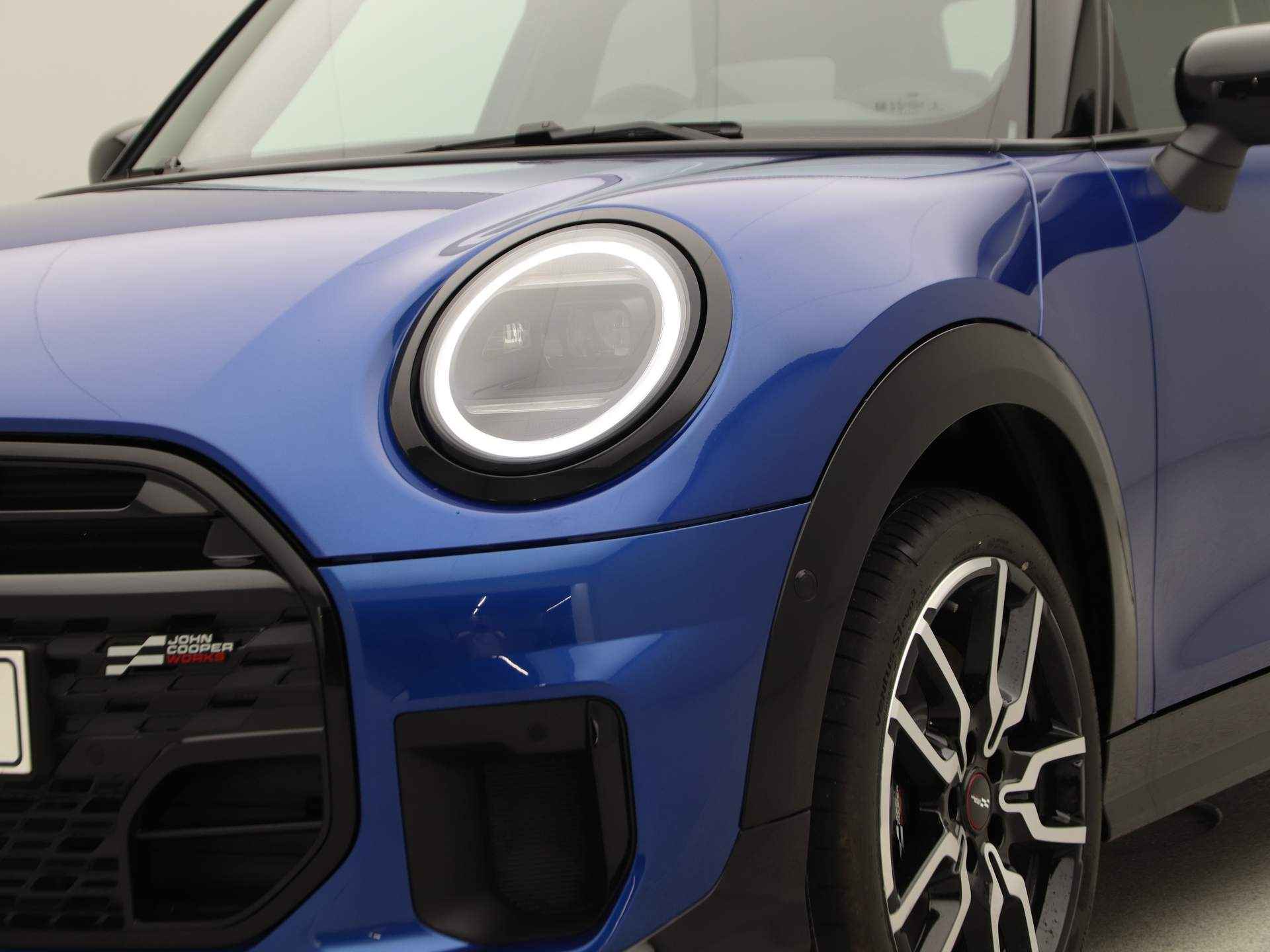 MINI Cooper 5-deurs S John Cooper Works Pakket XL PRIVATE LEASE EUR 748,- (48 mnd/10.000 km) - 20/24