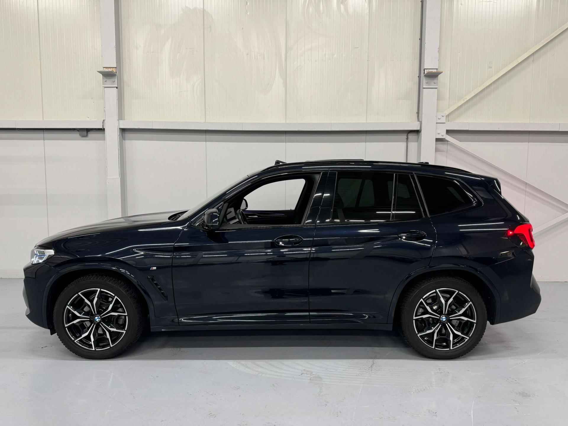 BMW X3 XDrive20i High Executive M-Pakket Laser/Pano - 6/25