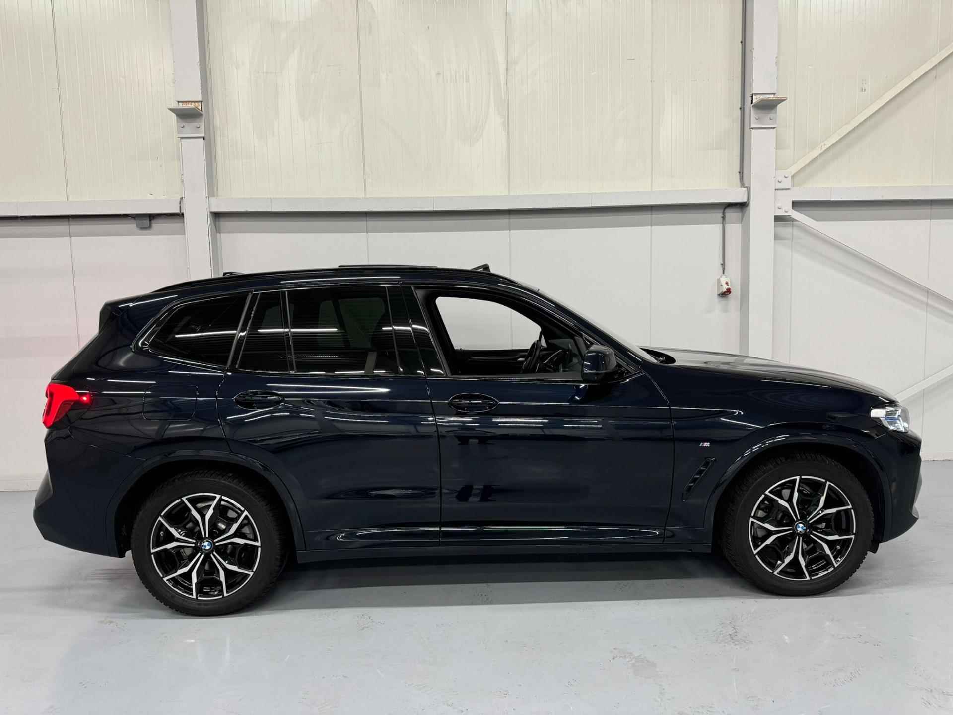 BMW X3 XDrive20i High Executive M-Pakket Laser/Pano - 14/25