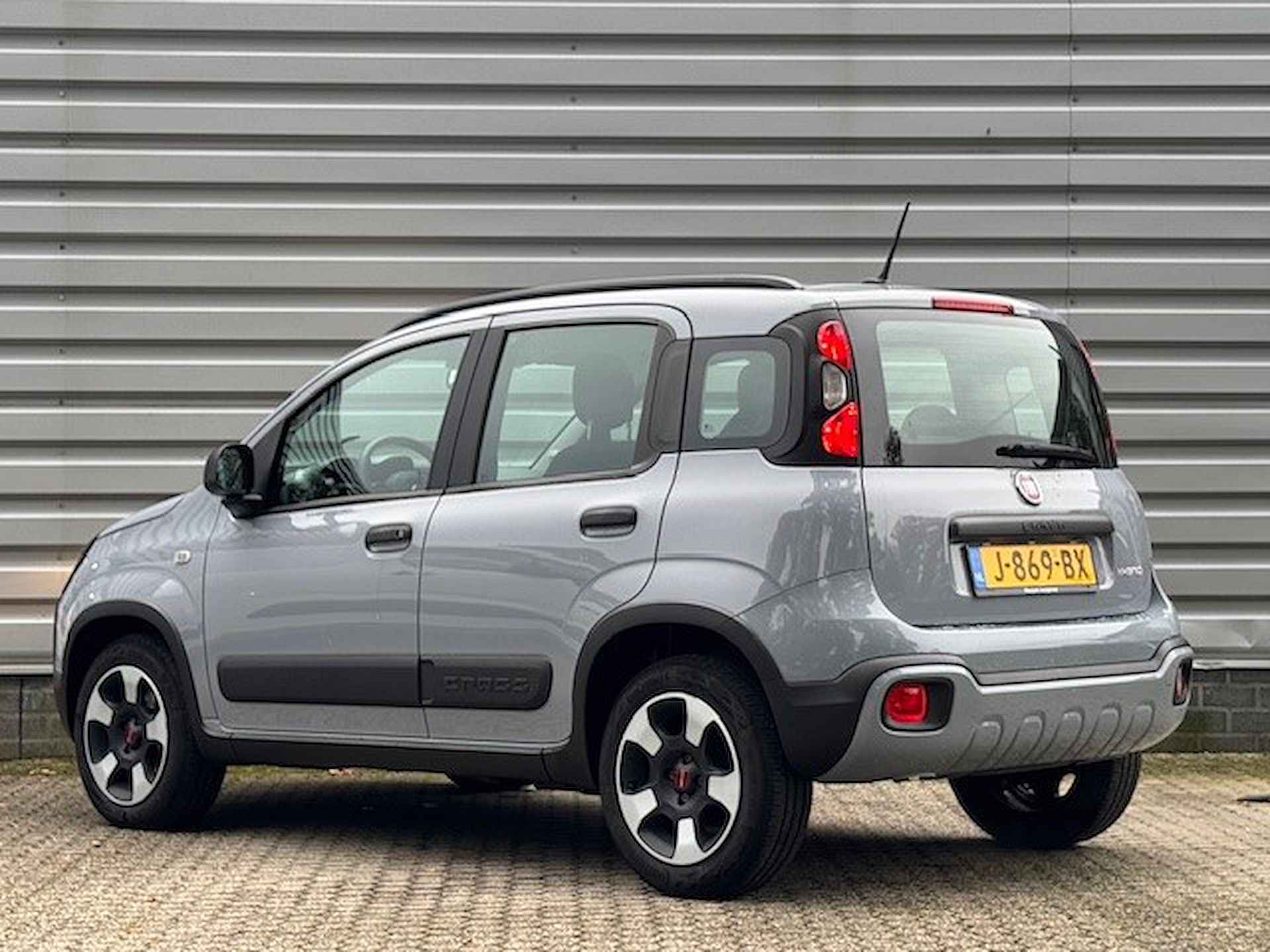 Fiat Panda 1.0 70pk Hybrid City Cross | Airco | Nederlandse auto | - 6/27