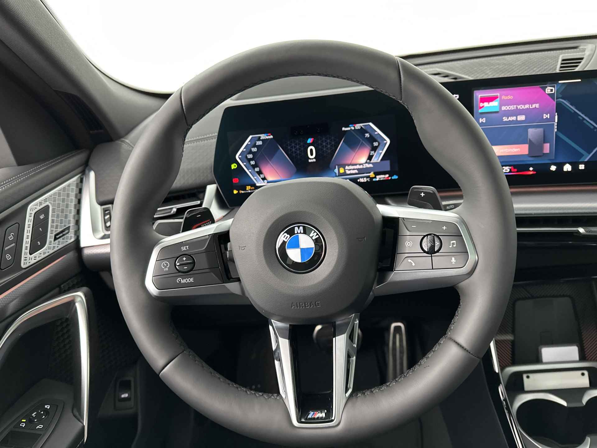 BMW X2 sDrive20i Launch Edition | M Sportpakket Pro | Steptronic transmissie met schakelpaddles aan het stuurwiel | Adaptief M Onderstel | Comfort Access | Trekhaak met elektrisch wegklapbare kogel | Glazen panoramadak | - 36/70