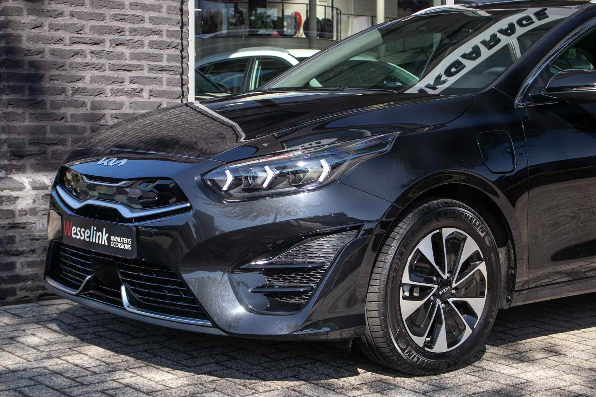 Kia Ceed Sportswagon 1.6 GDI PHEV DynamicLine - All-in rijklrprs | Carplay | Adpt. cruise | Camera | stuurverw. - 25/41