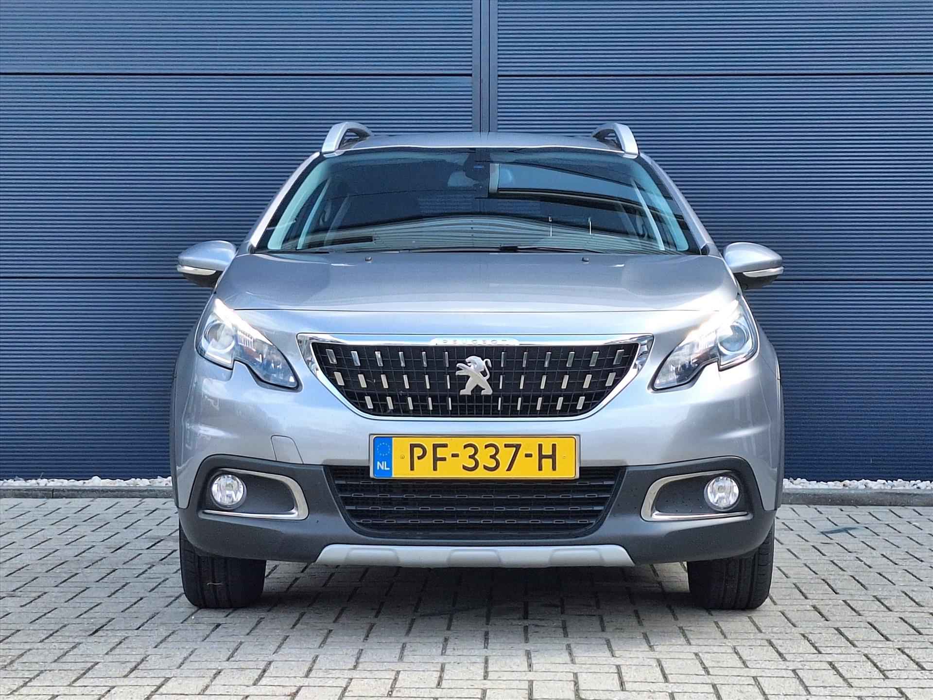 PEUGEOT 2008 1.2 PureTech 110pk Allure | Camera | Climate Control | Cruise Control | Navigatie - 9/38