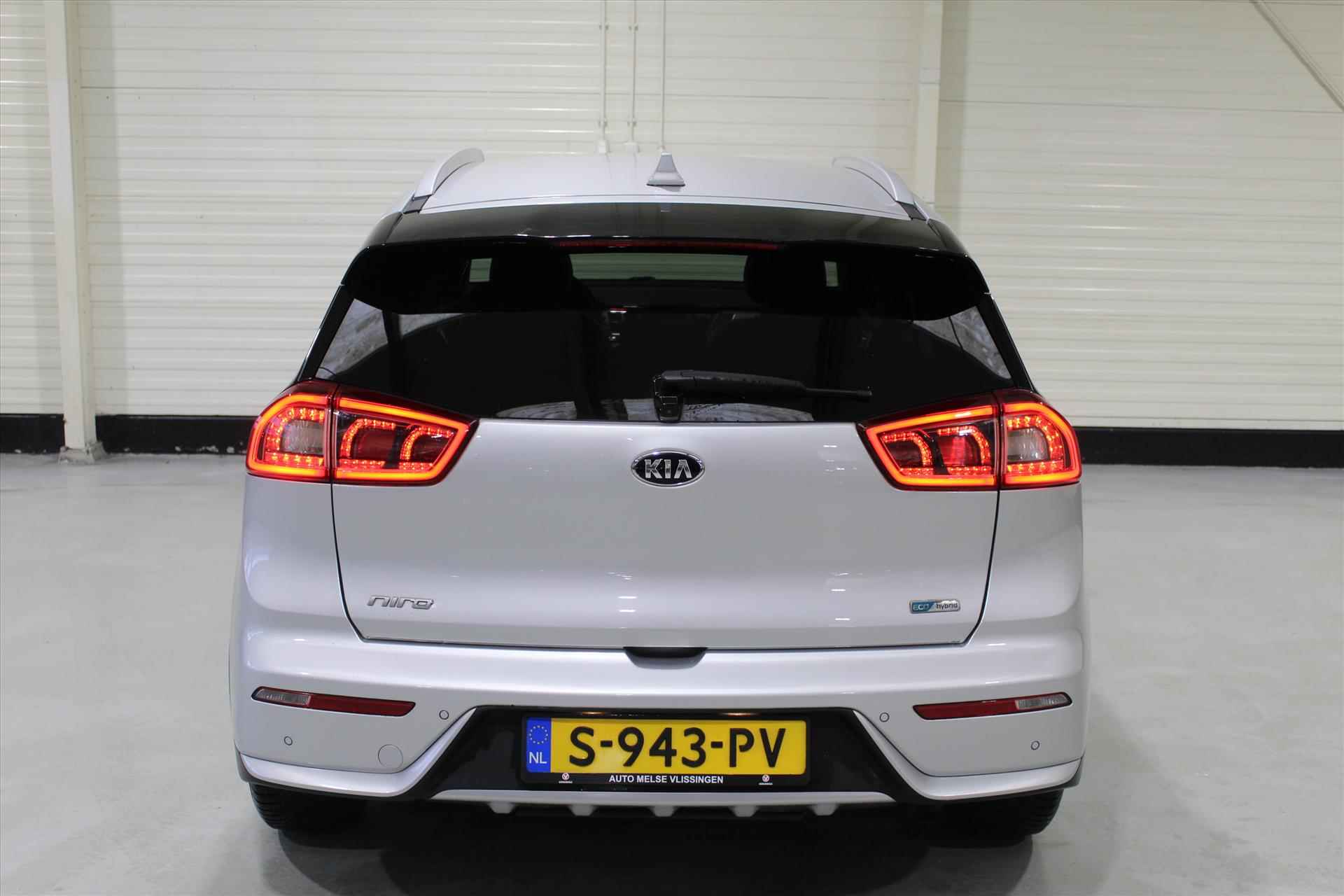 Kia Niro 1.6 Hybrid DynamicLine - 6/41