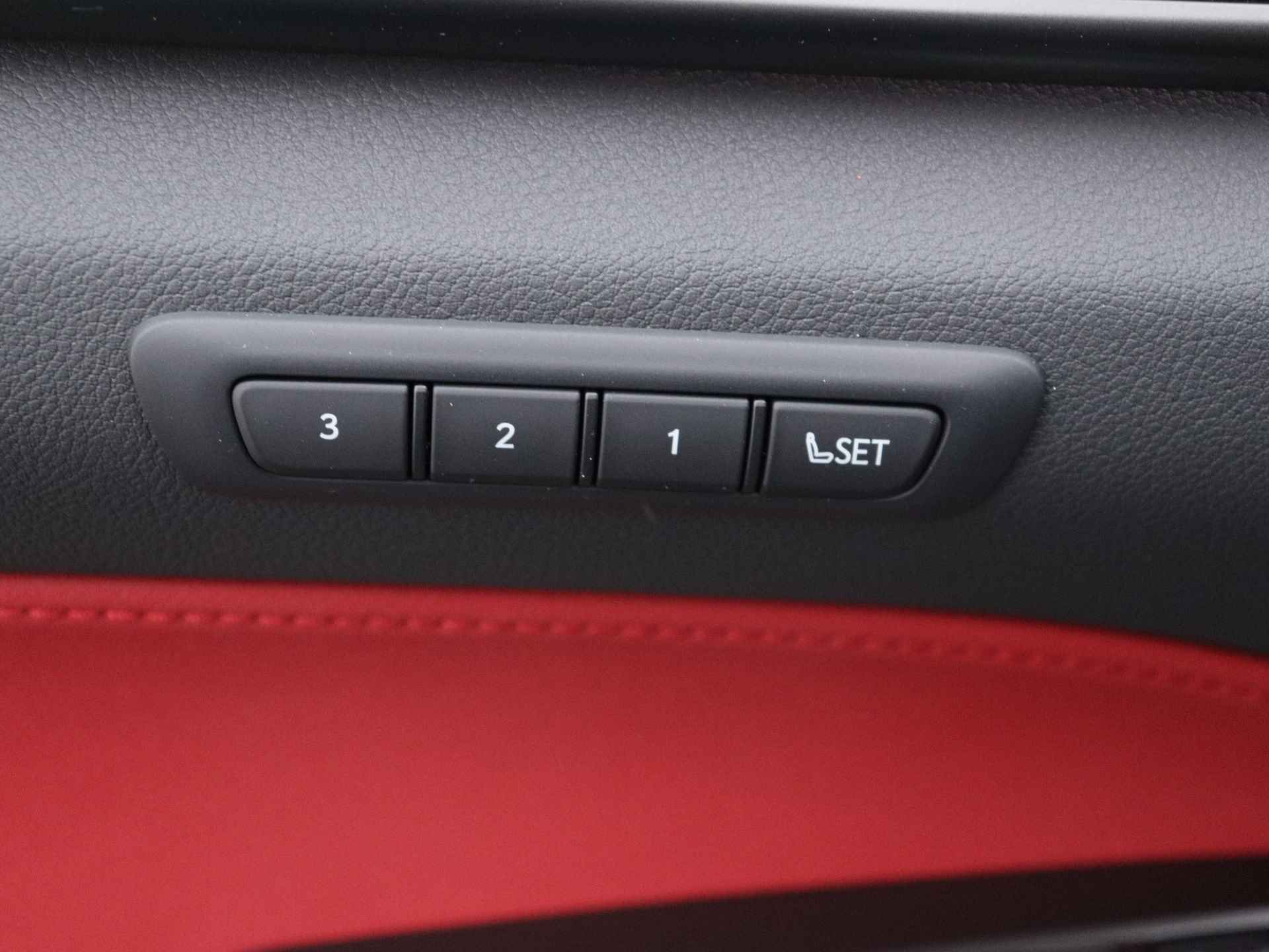 Lexus NX 350h AWD F Sport Line | 4x4 | Achteruitrijcamera | Climate Control | Parkeersensoren | - 41/46