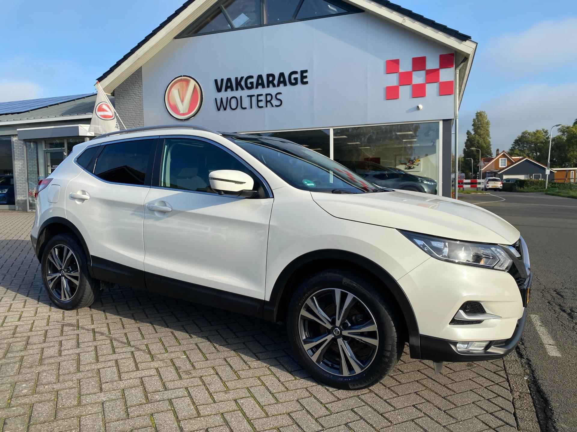 Nissan Qashqai 1.2 N-Connecta - 3/21