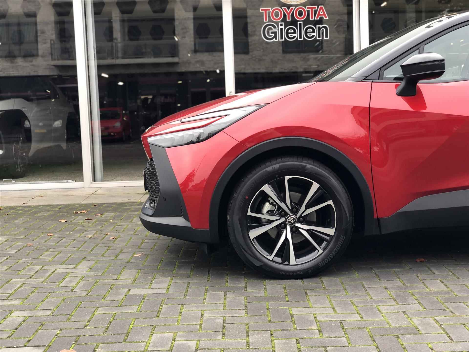 Toyota C-Hr 2.0 High Power Hybrid First Edition | Groot scherm, Dodehoekherkenning, Stoel + Stuurverwarming, Elektrische achterklep - 6/32