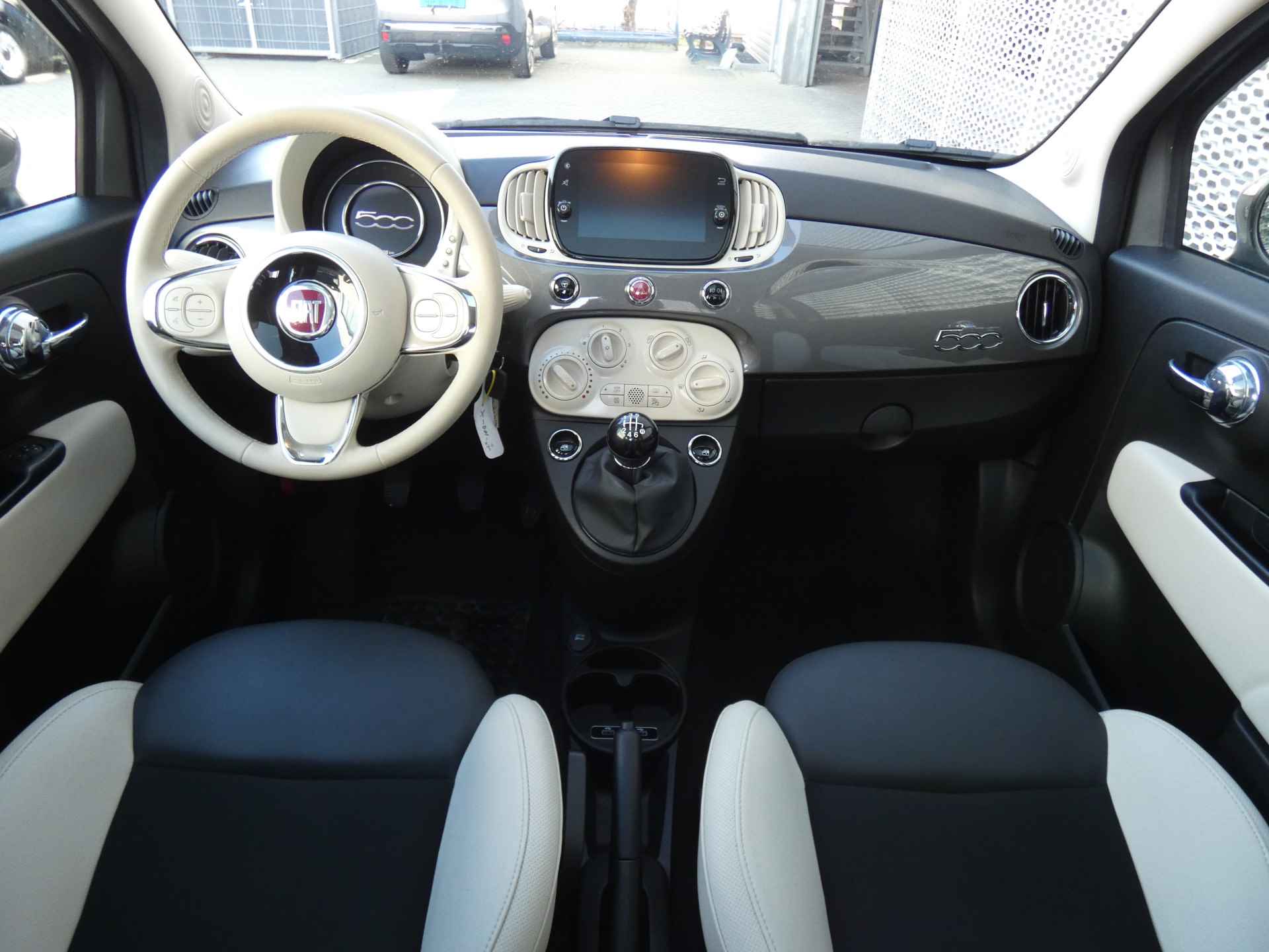 Fiat 500 1.0 Hybrid Dolcevita | Navigatie | Parkeerhulp | Cruise Control - 12/32