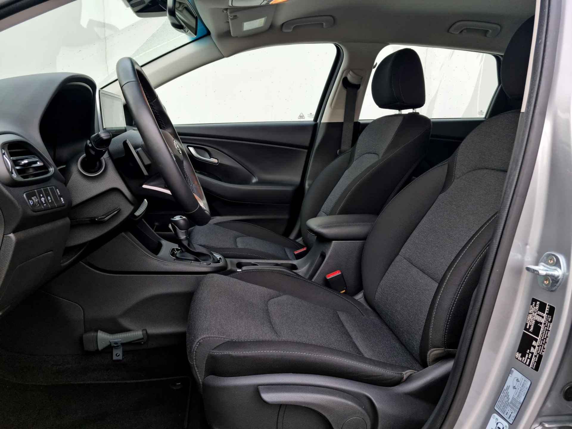 Hyundai i30 Wagon 1.0 T-GDi MHEV Comfort Smart Automaat / Private Lease Vanaf €629,- / Navigatie / Android Auto/Apple Carplay - 6/38