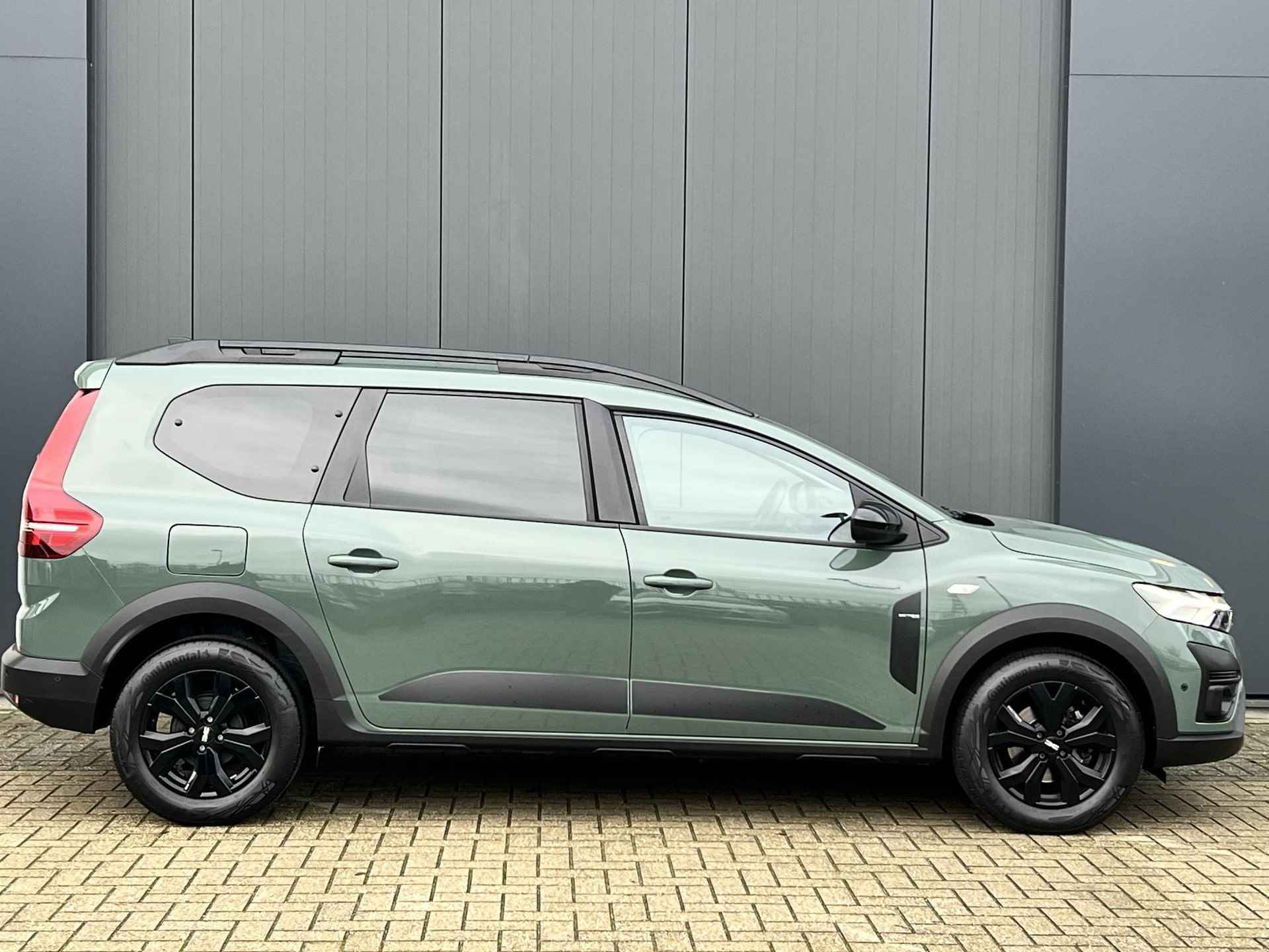 Dacia Jogger 1.0 TCe 110 Extreme 7p. |Pack Extreme|Pack-Nav.|diverse kleuren op voorraad!| - 14/23