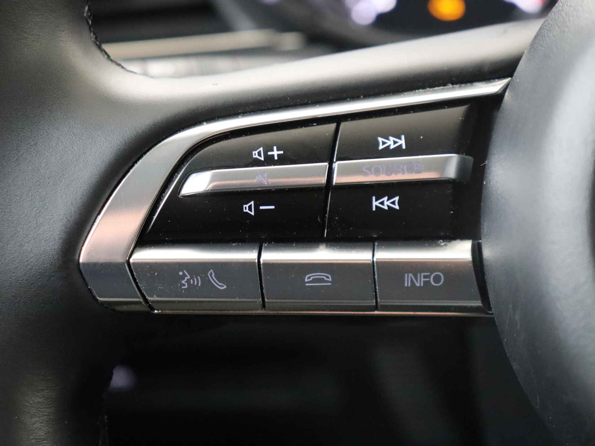 Mazda CX-30 2.0 e-SkyActiv-X M Hybrid Homura Automaat | Navigatie | Climate Contol | 18 inch Lichtmetalen velgen - 20/33