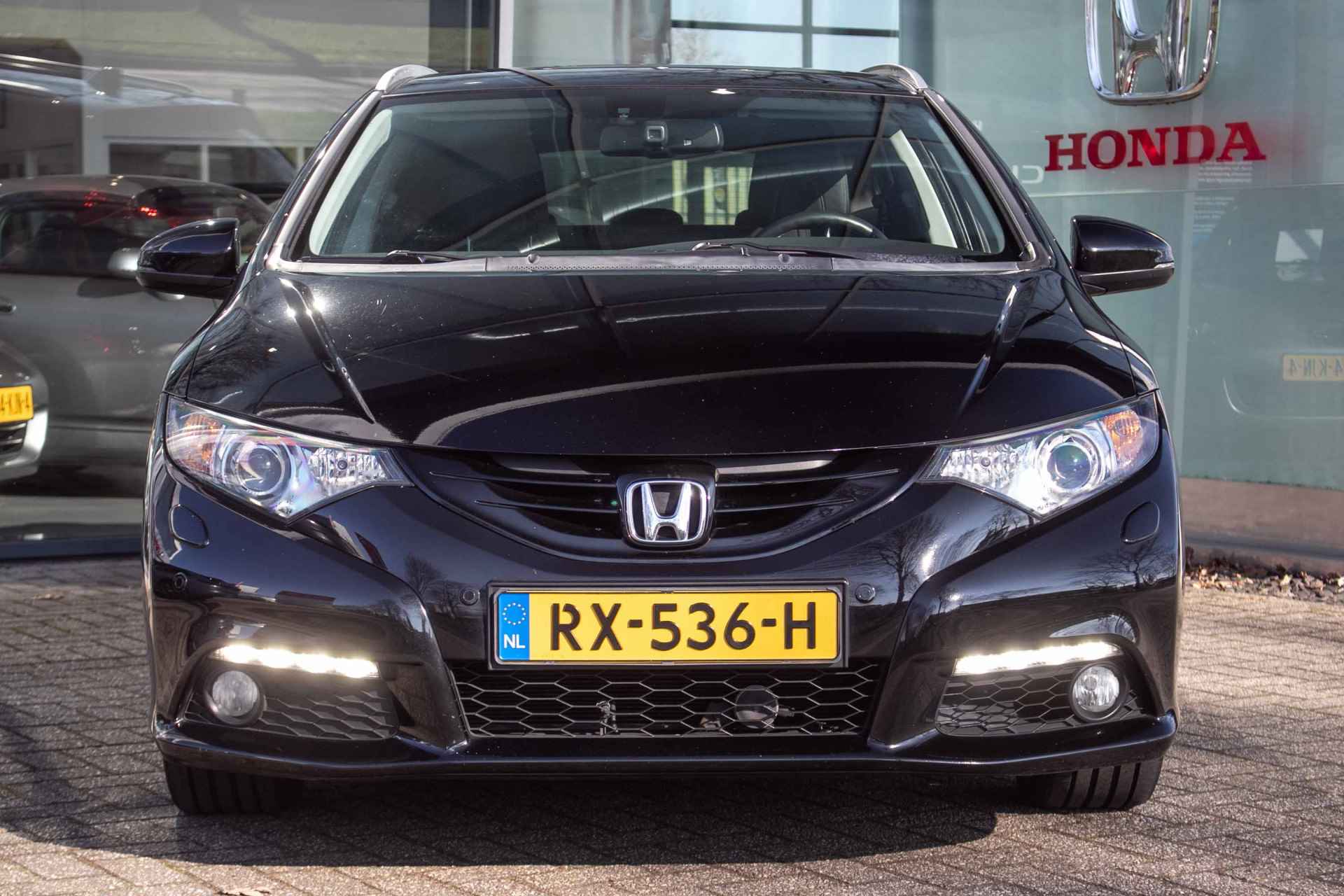 Honda Civic Tourer 1.6D Executive - All in rijklaarprijs | Trekhaak | Navi | Leder | Camera - 12/44