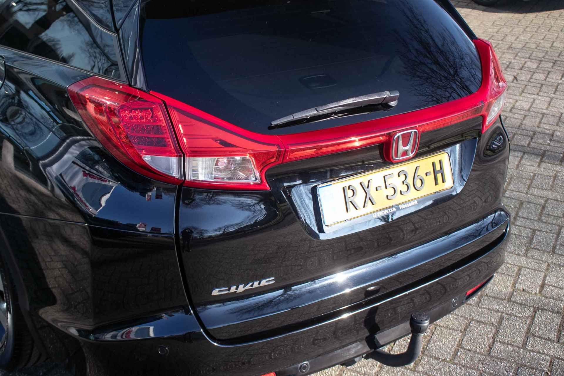 Honda Civic Tourer 1.6D Executive - All in rijklaarprijs | Trekhaak | Navi | Leder | Camera - 29/44