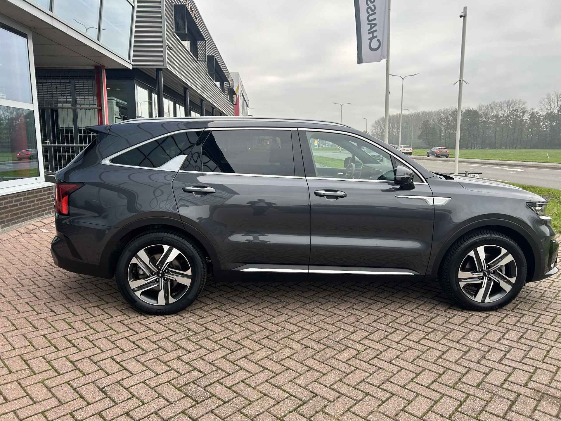 Kia Sorento 1.6 T-GDI Hybrid 2WD ExecutiveLine 7p. Trekhaak | ALL Season | NL-Dealerauto - 8/20