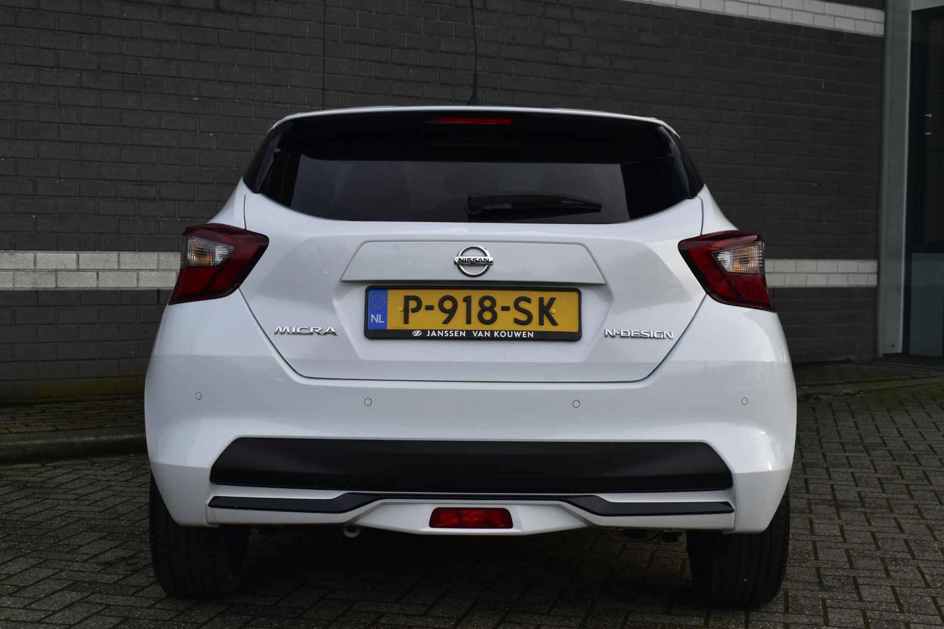 Nissan Micra 1.0 IG-T N-Design / Carplay & Android auto / Parkeersensor achter / Airco - 18/34