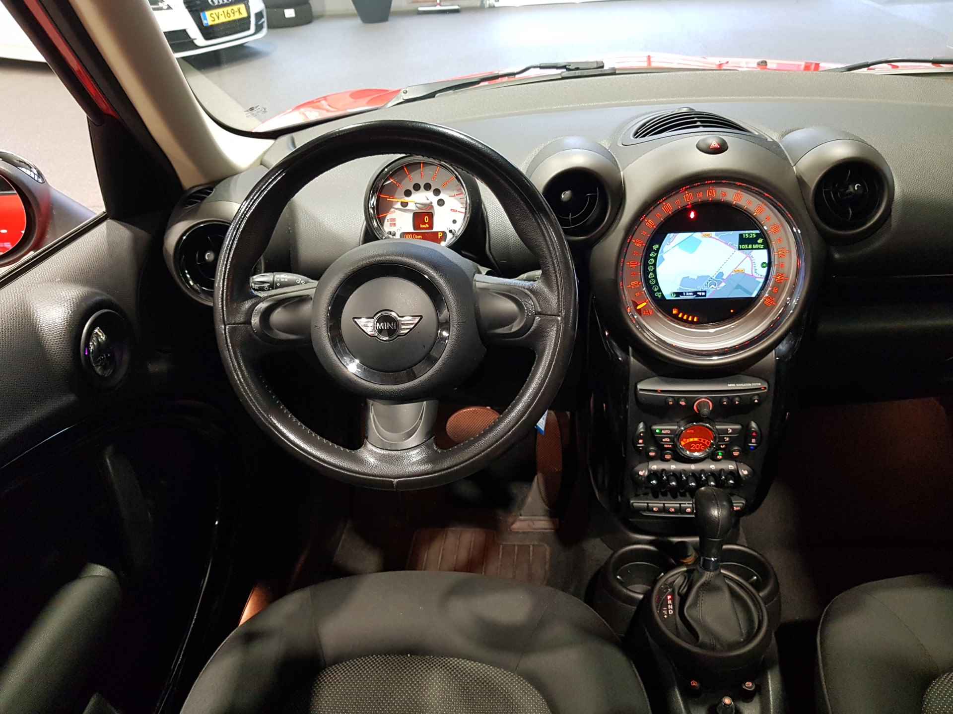 MINI Countryman 1.6 Cooper Chili Panorama | Navigatie | Nette auto - 4/38