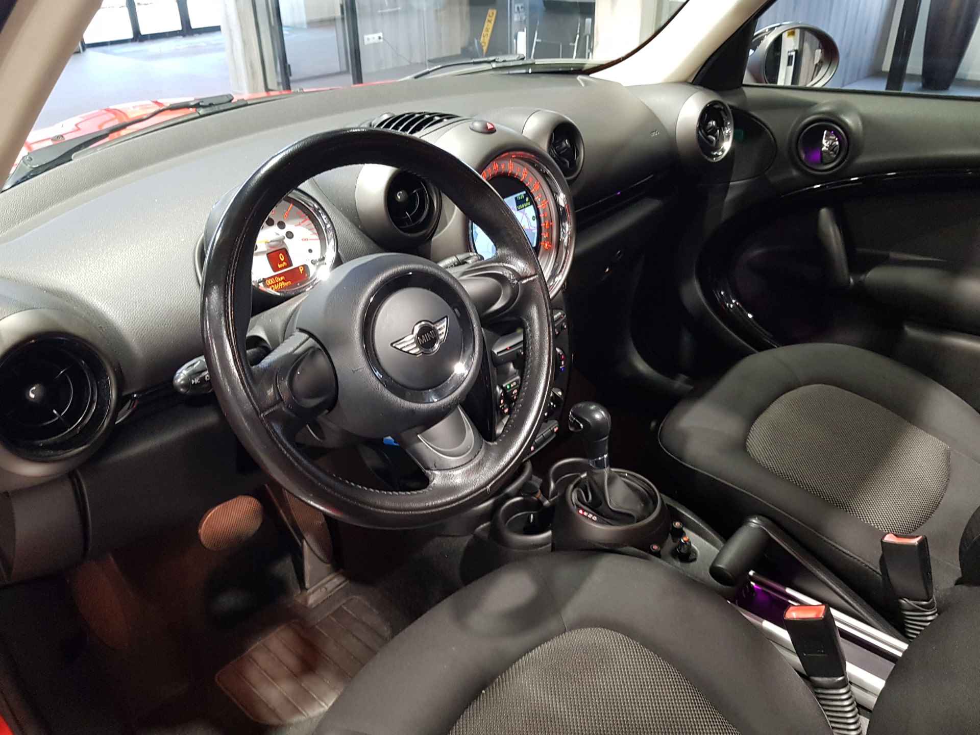 MINI Countryman 1.6 Cooper Chili Panorama | Navigatie | Nette auto - 19/38