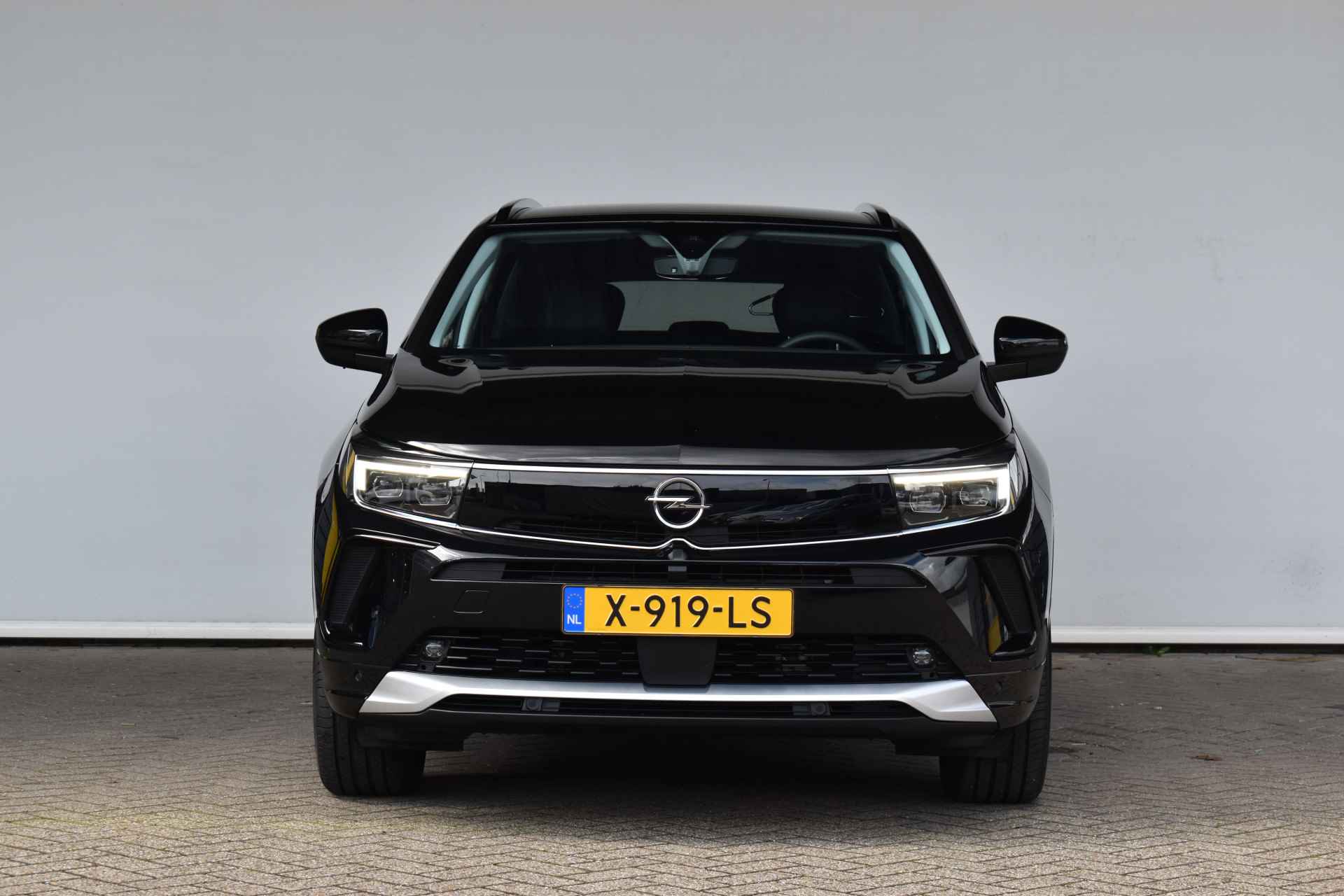 Opel Grandland 1.6 Turbo Hybrid Level 3 - 10/37