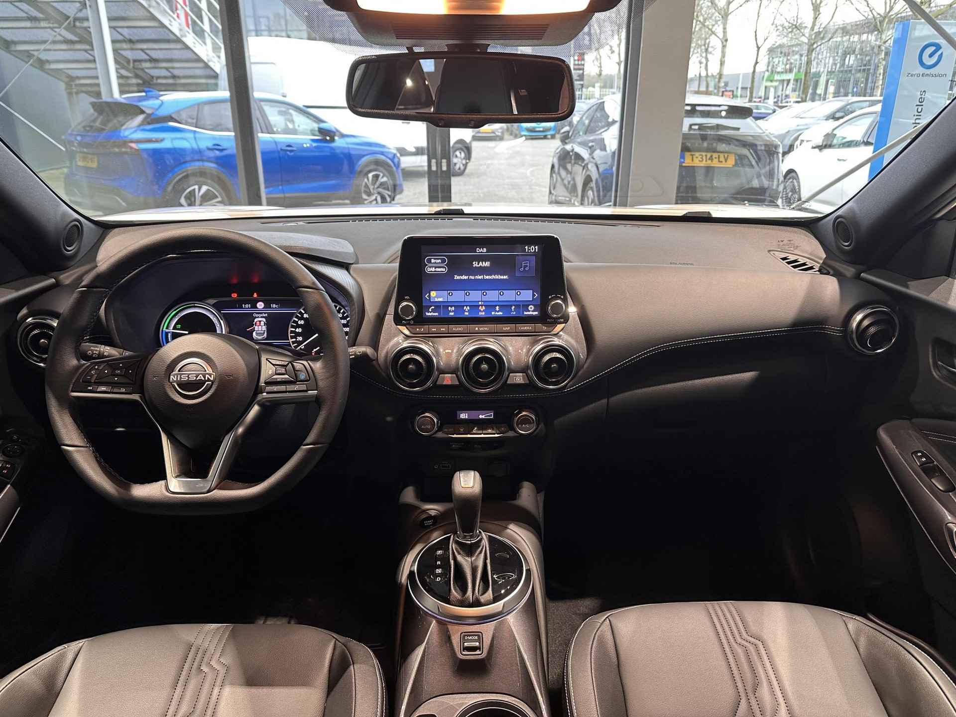 Nissan Juke 1.6 Hybrid 143 Tekna - 9/16