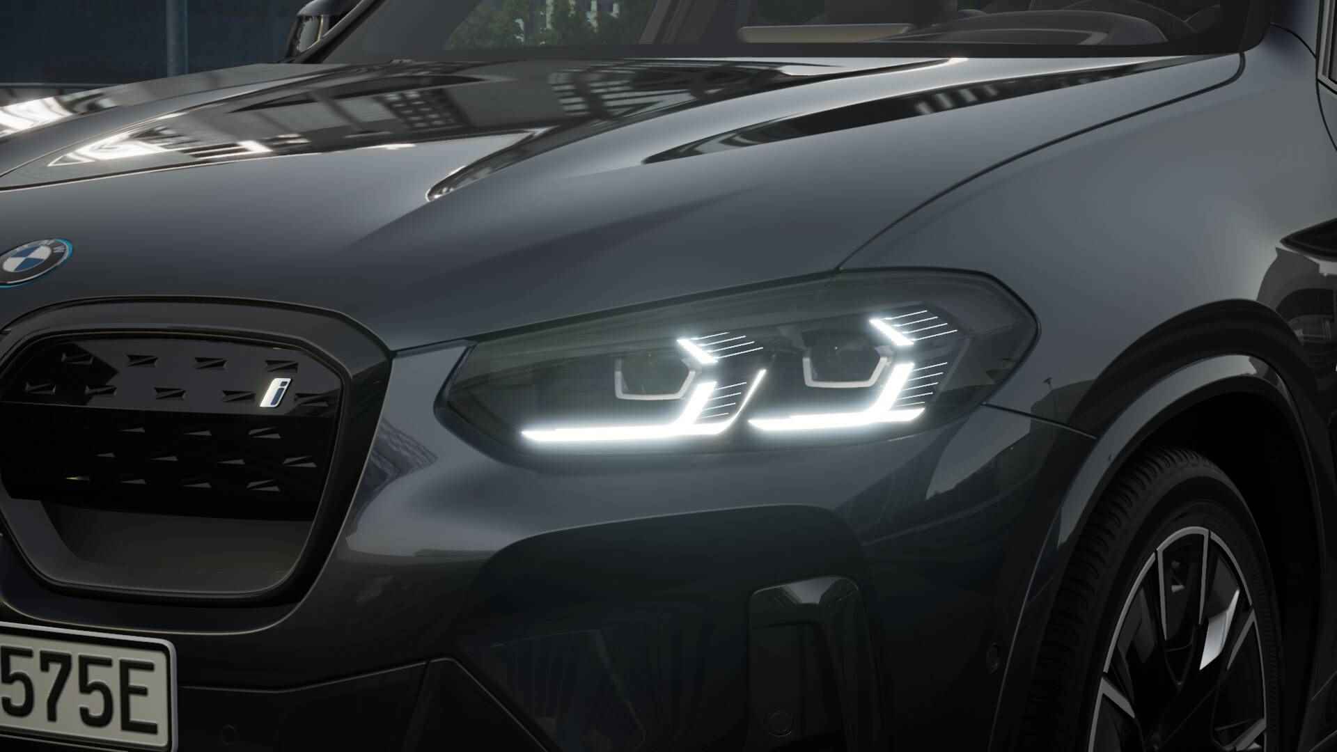BMW iX3 High Executive 80 kWh / Sportstoelen / Adaptieve LED / Adaptief M Onderstel / Parking Assistant Plus / Gesture Control / Driving Assistant Professional - 9/11