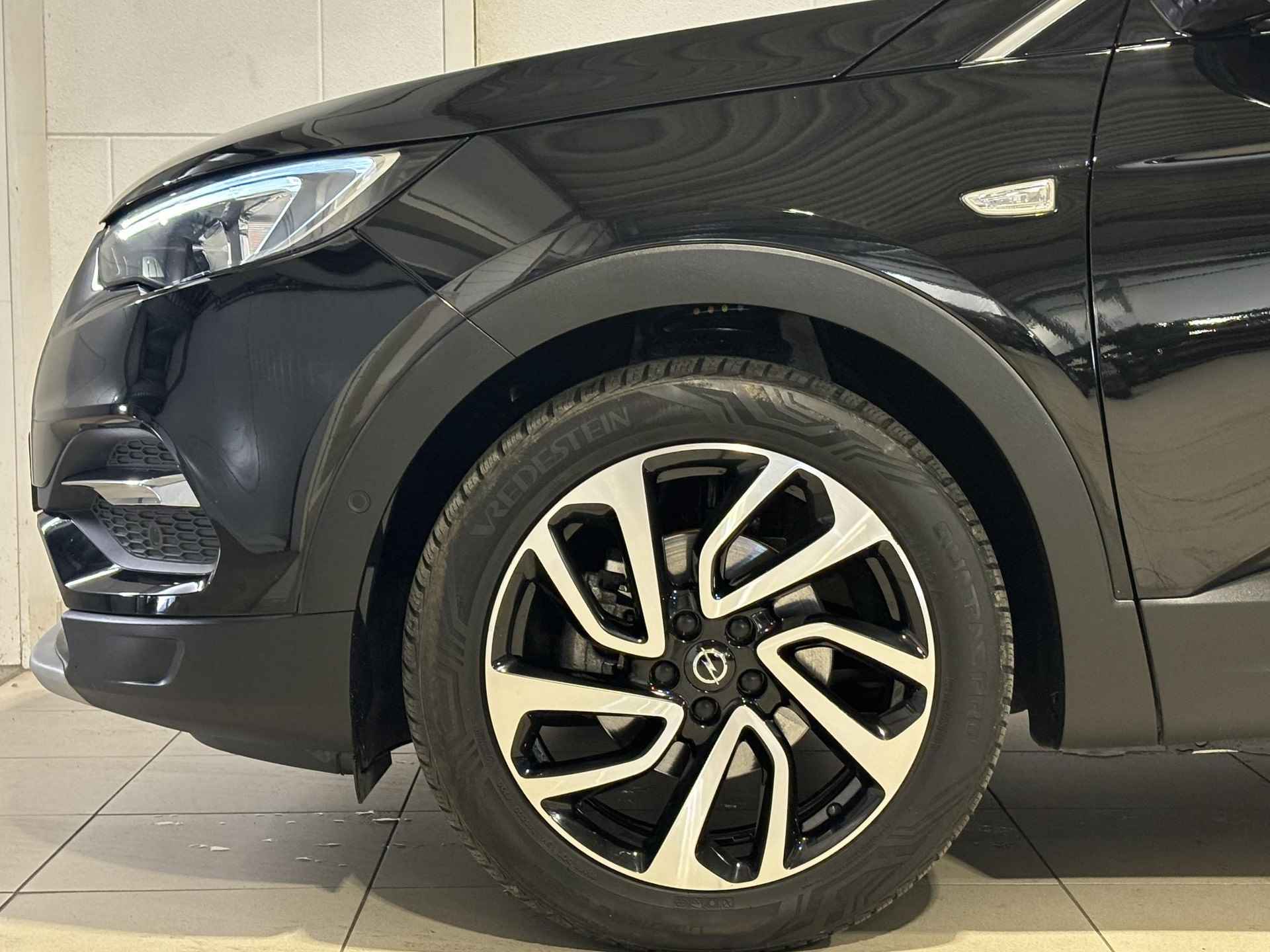 Opel Grandland X 1.6 Turbo 180pk Business Executive |1.600 KG TREKGEWICHT|TREKHAAK|ALL SEASON BANDEN|NAVI PRO 8"|ISOFIX|AGR-STOEL|DODEHOEK|INTELLIGRIP|19 INCH| - 10/53