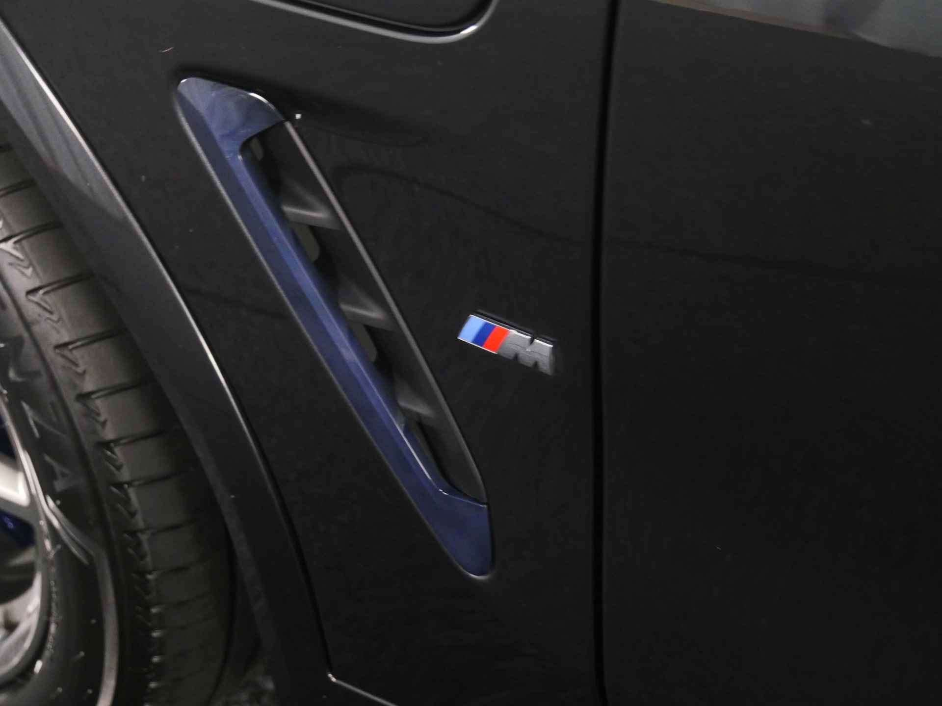 BMW X3 xDrive30e High Executive M Sport Automaat / Panoramadak / Sportstoelen / Adaptieve LED / Head-Up / Harman Kardon / Live Cockpit Professional / Parking Assistant - 27/34