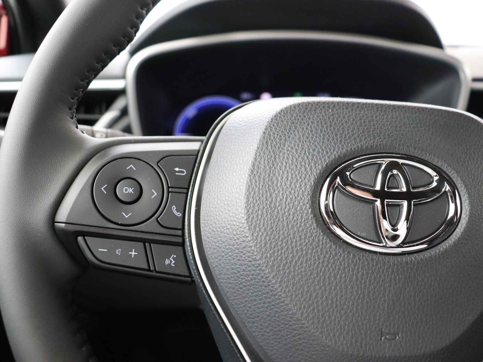 Toyota Corolla Cross Hybrid 140 Dynamic *demo - 20/50